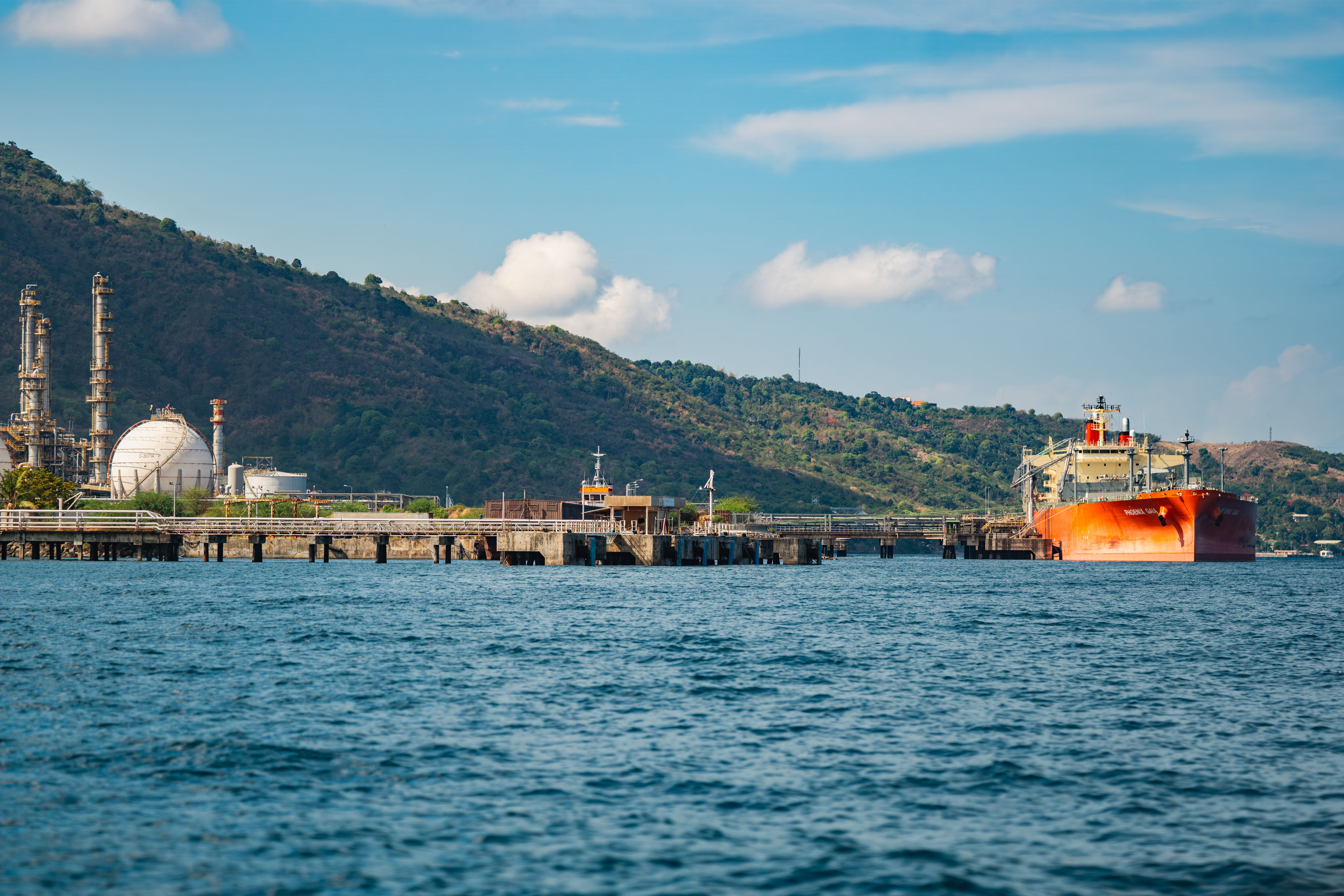 Middle East escalation triggers oil price surge