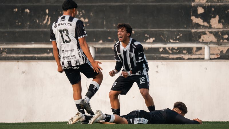 Soccer photo 7