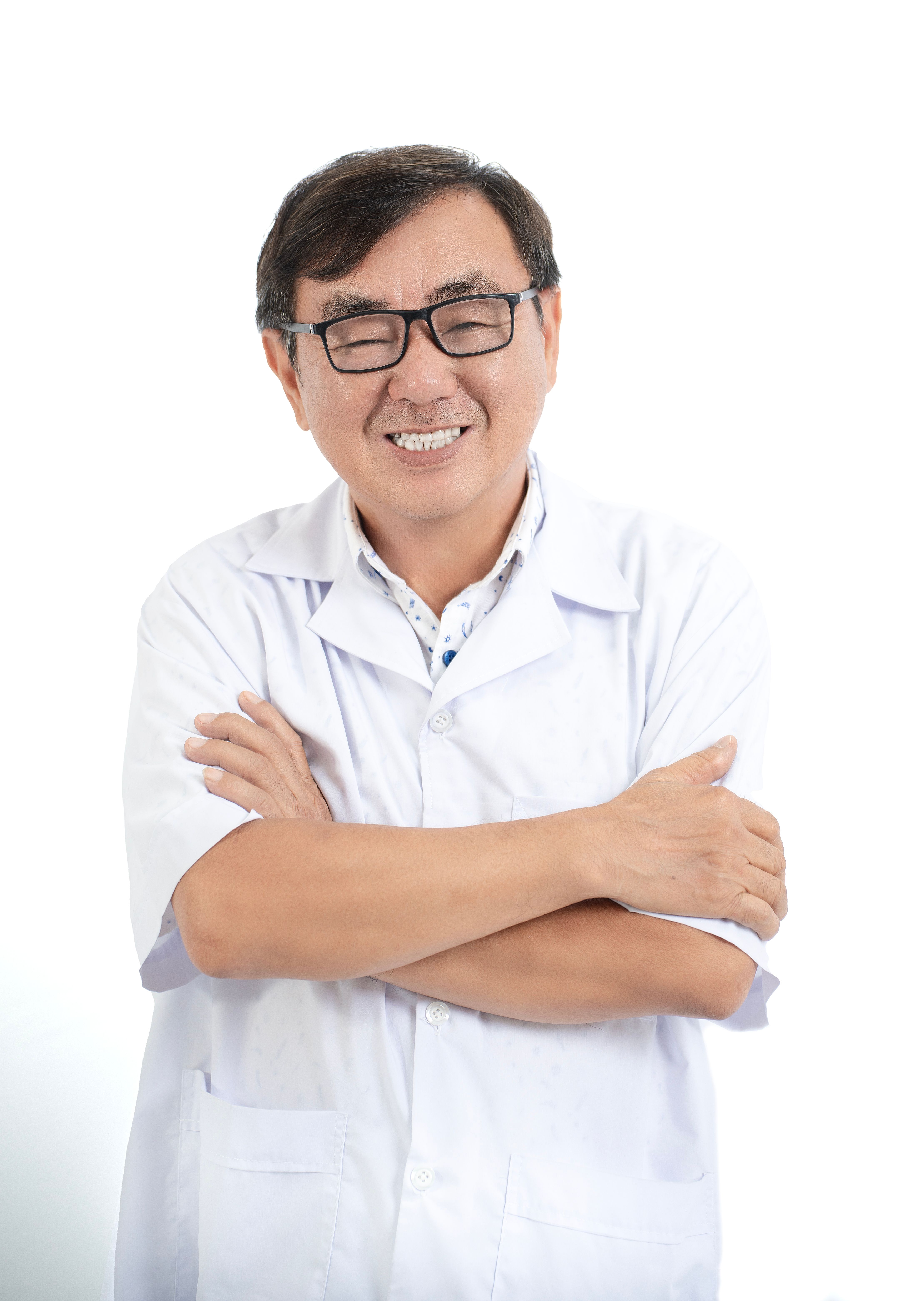 Dr. Daniel Reyes
