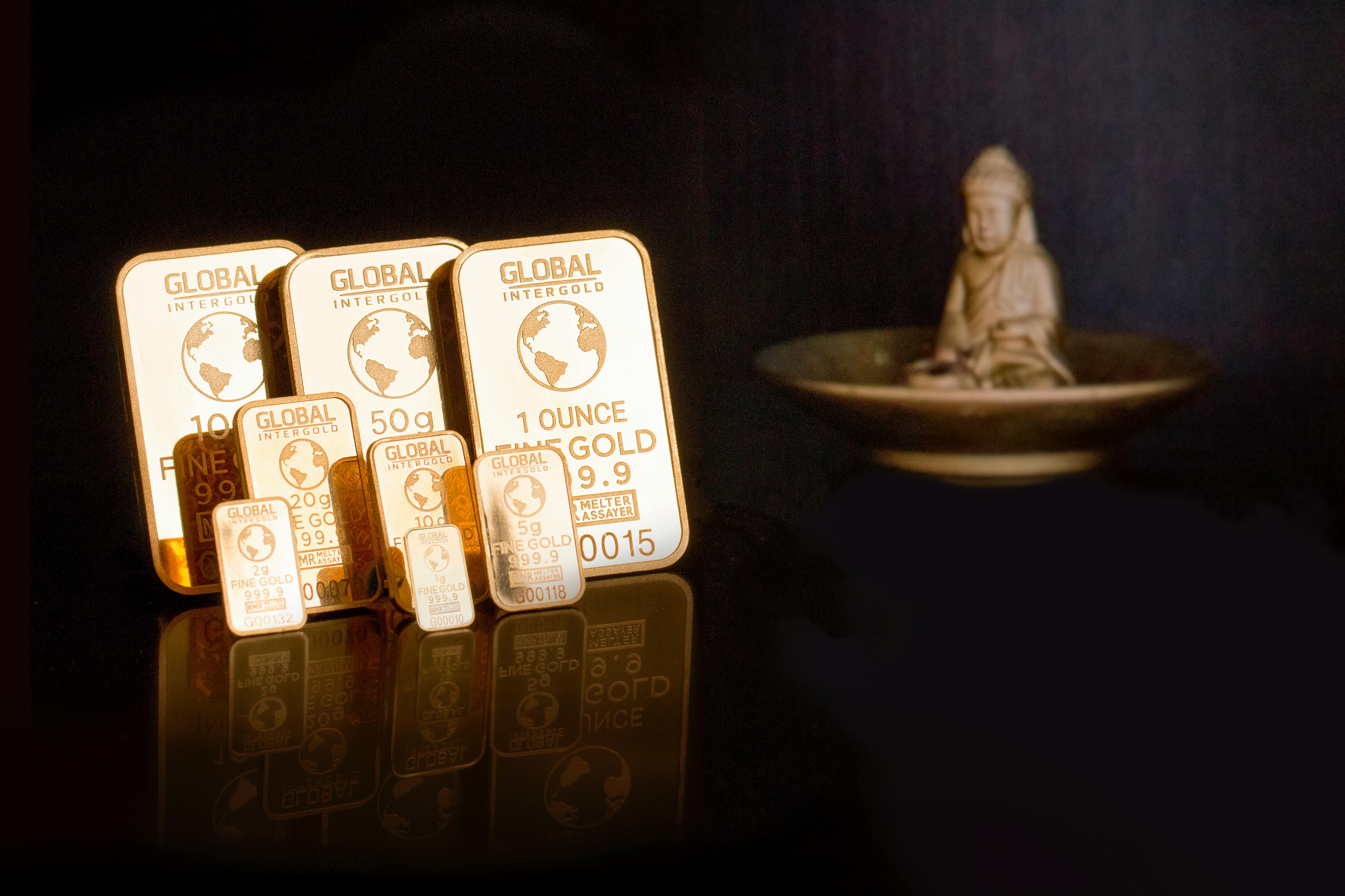 pexels-photo-386319.jpeg?cs=srgb&dl=global-intergold-gold-bars-gold-is-money-gold-shop-386319.jpg&fm=jpg