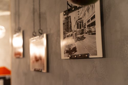 Free Classic Black and White Picture Frame Stock Photo