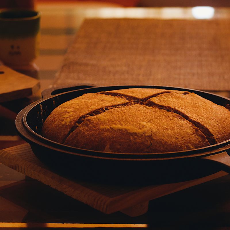 Cast Iron Skillet Cornbread