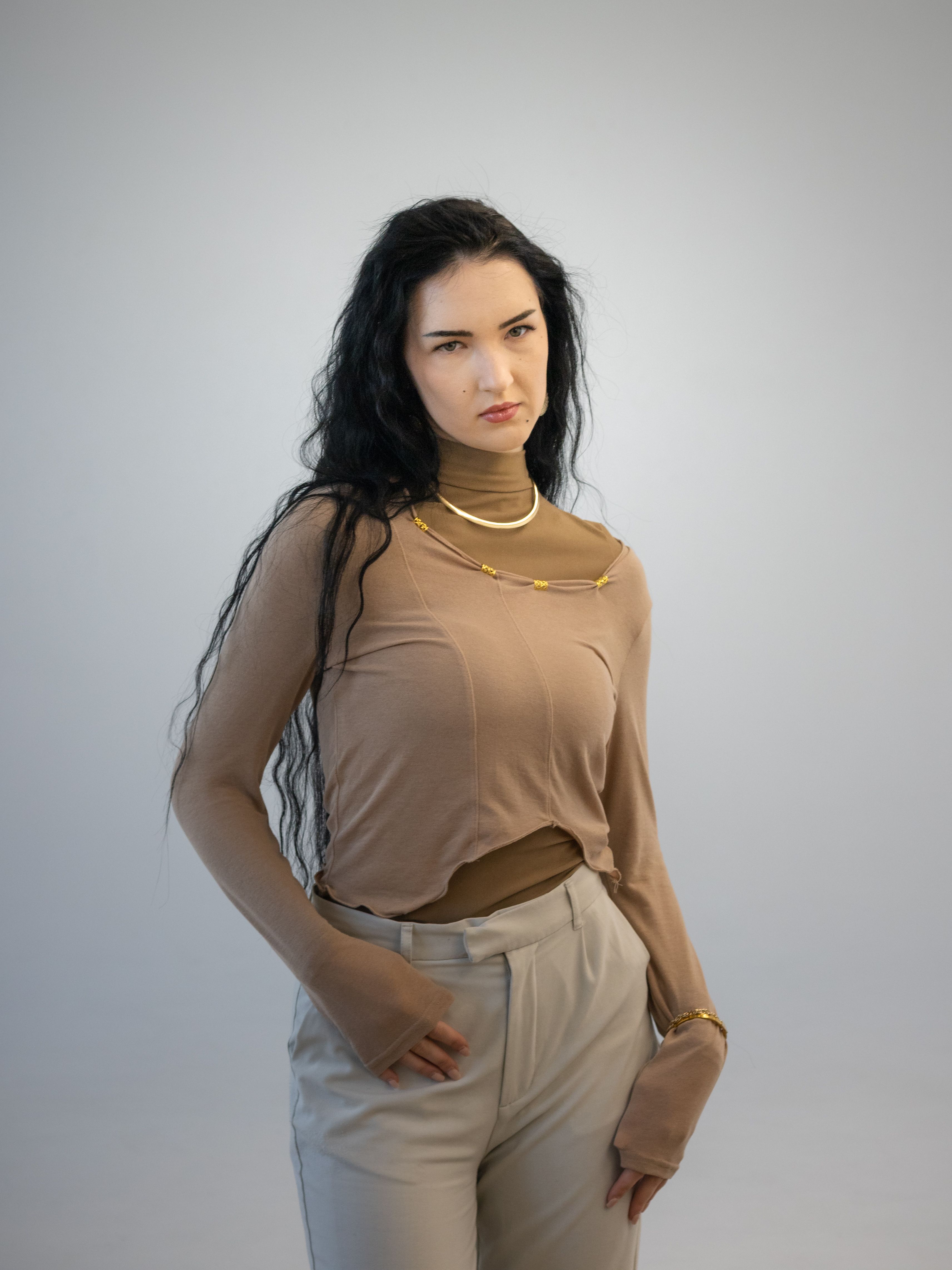 Blusa Canelada Bege Manga Longa