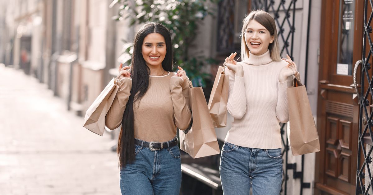 Do You Need to Charge Shoppers in Their Own Currency, or Just Show Prices That Way?