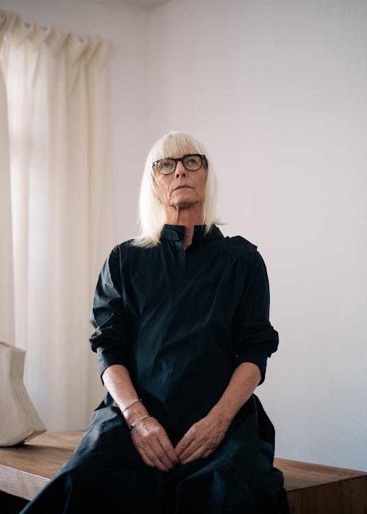 Gratis alt frau Gratis alt frau