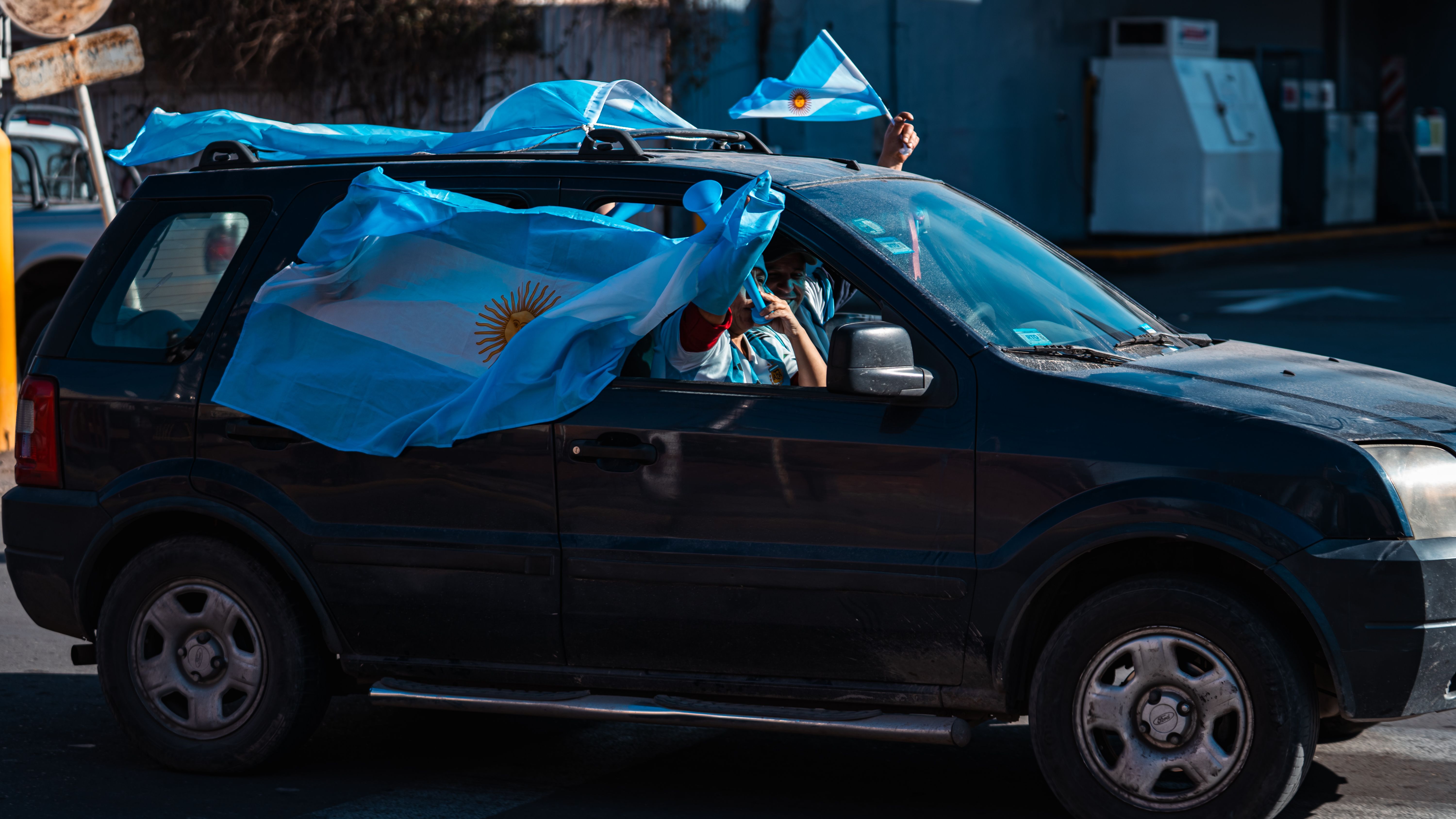 Car Flags