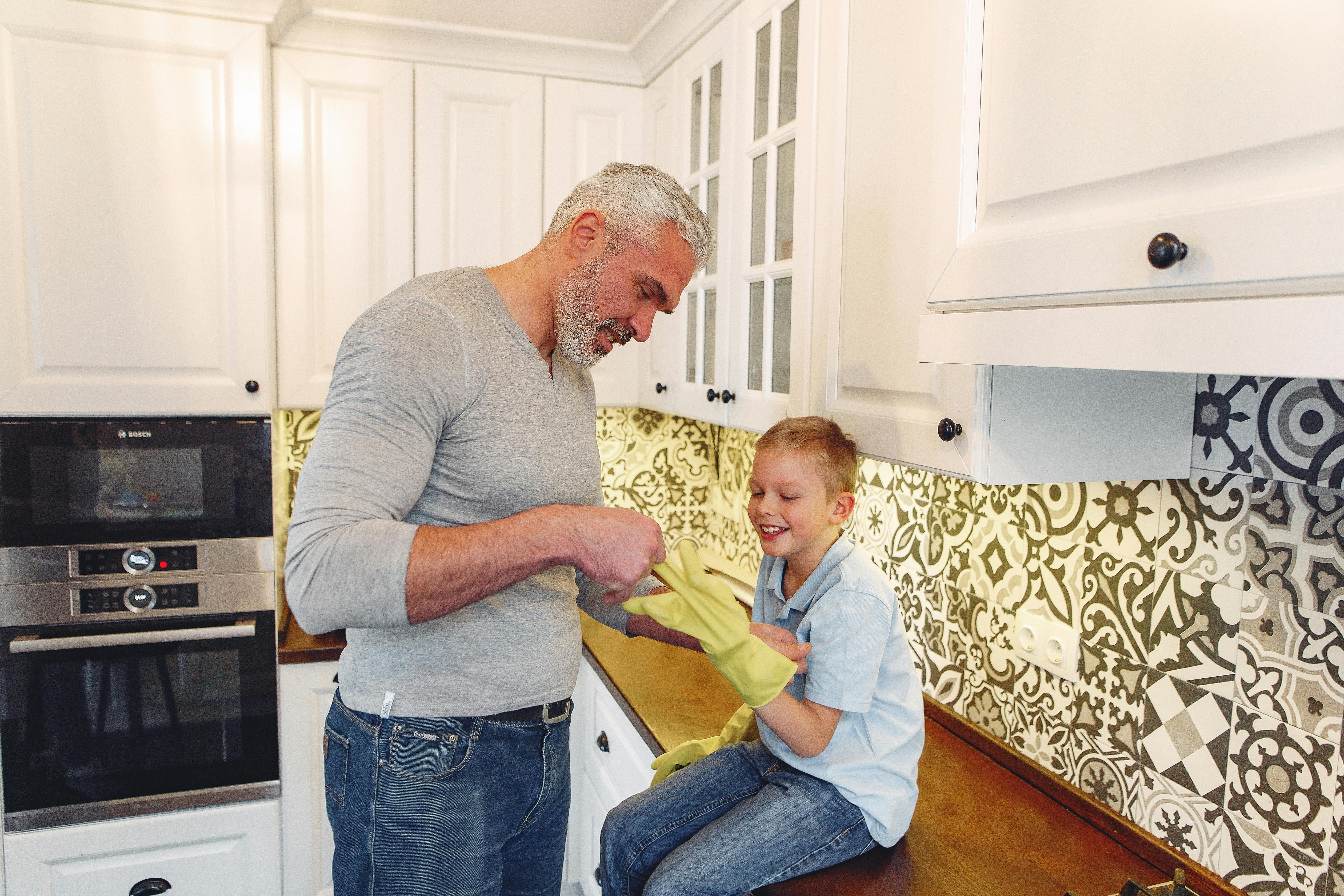 Do both adults have to pay for Amazon Household?