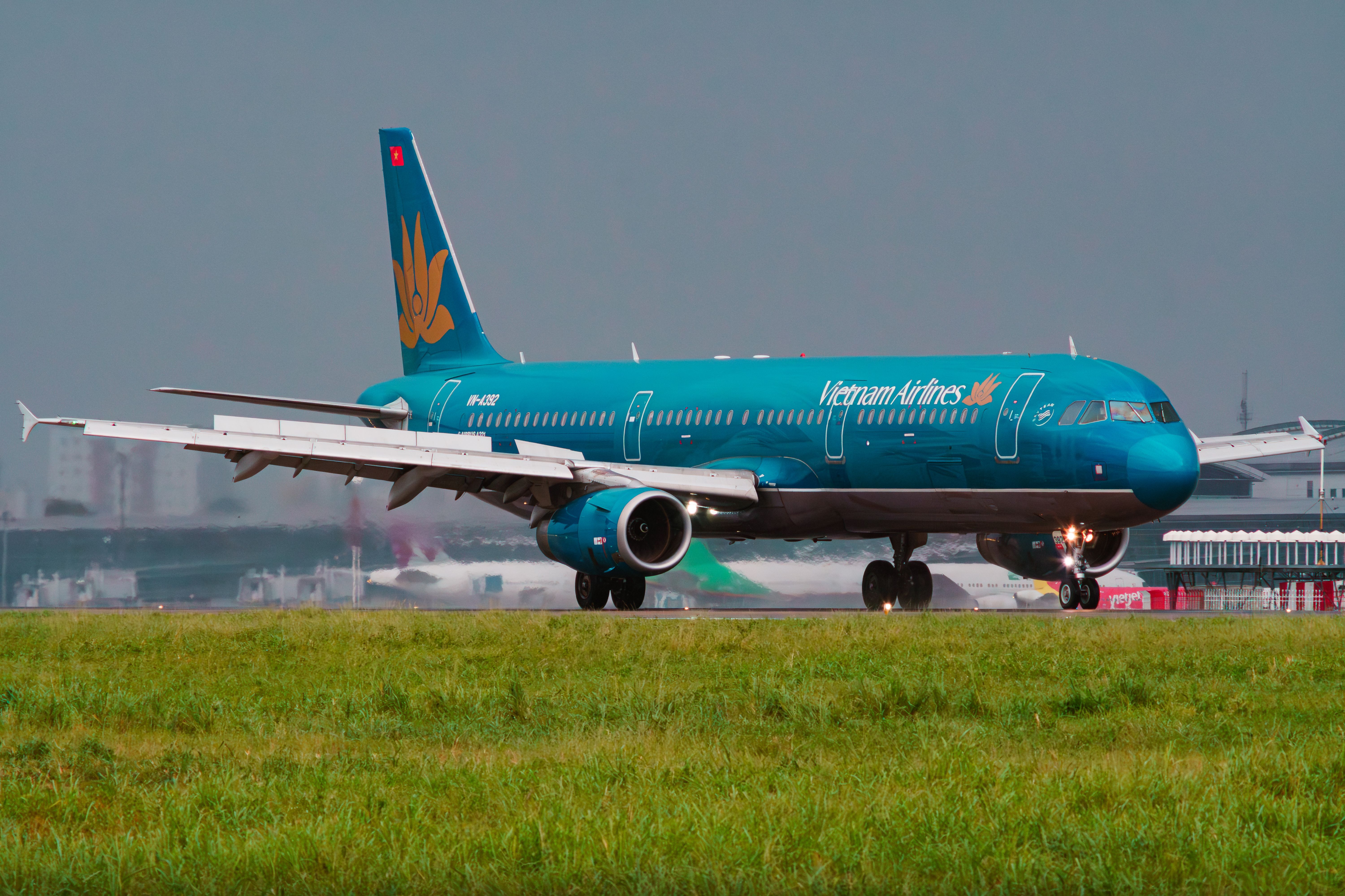 Citi Downgrades Airline Stock to 'Sell' Amid Travel Concerns