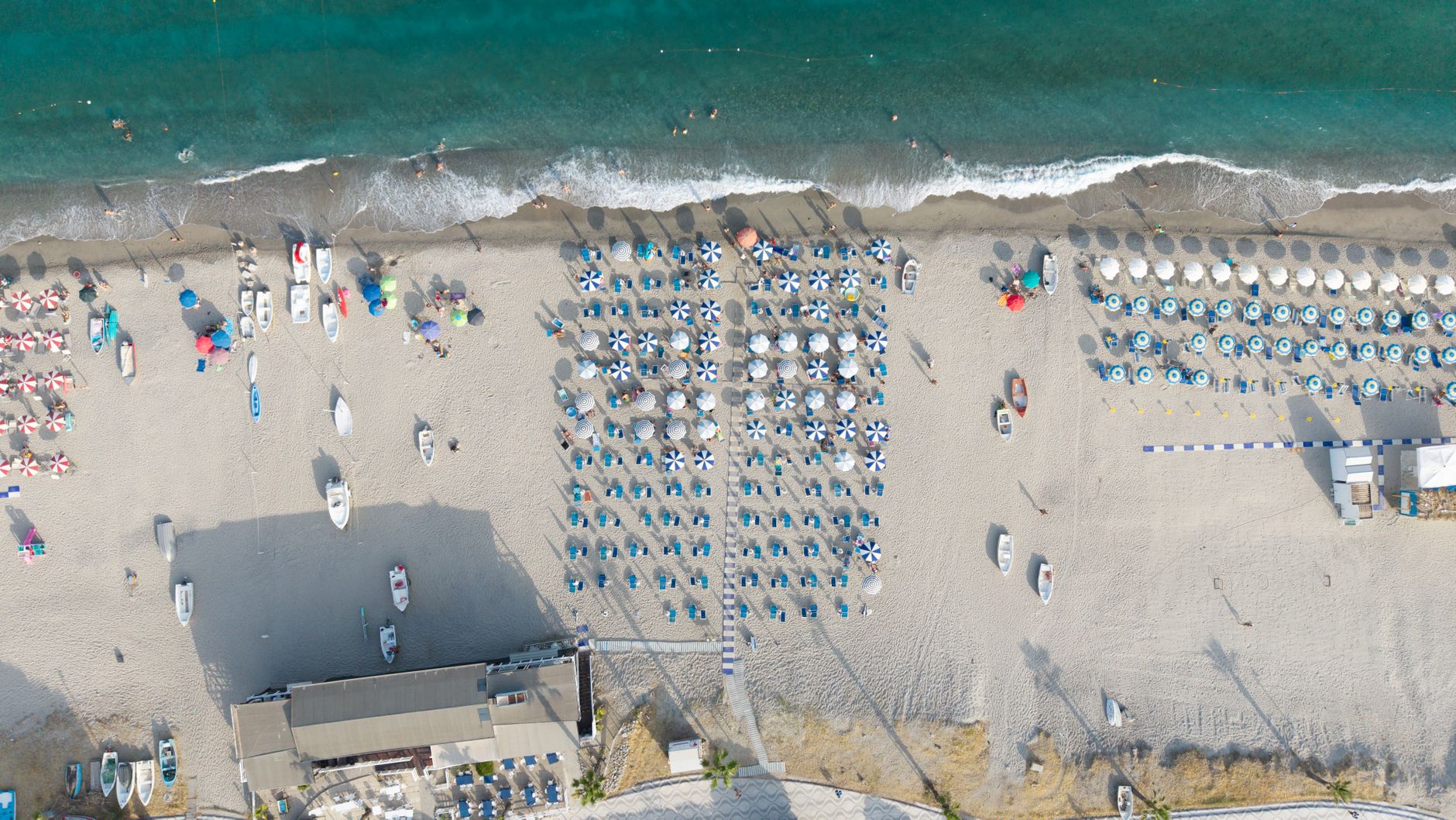 Airport transfers in Calabria Airport transfers in Calabria
