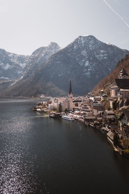Free Discover the picturesque charm of Hallstatt, Austria with its lakeside beauty and Alpine backdrop. Stock Photo