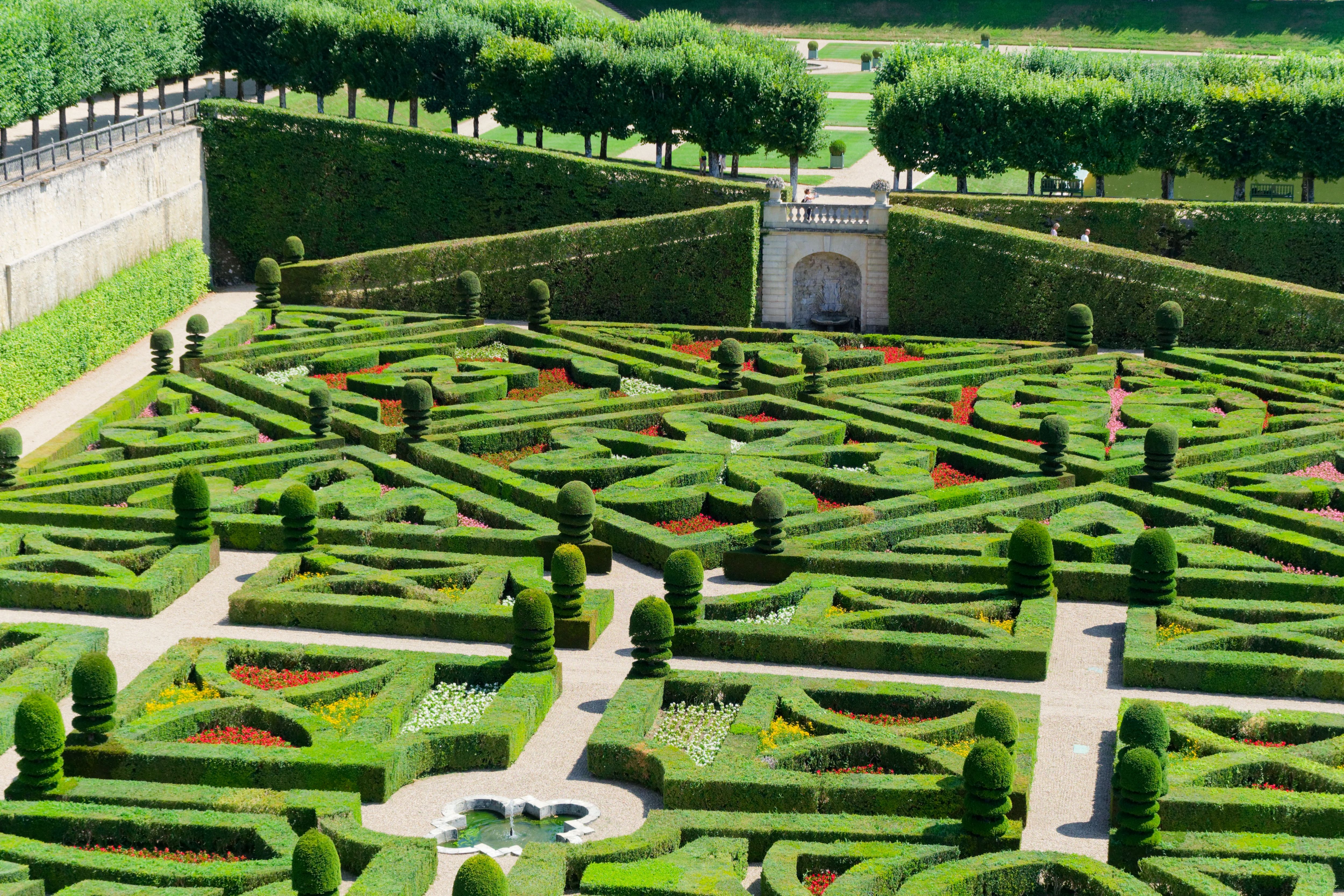 Hedge fund gardening leave and the art of job offers on the beach — Photo by Karl Forterre on Pexels