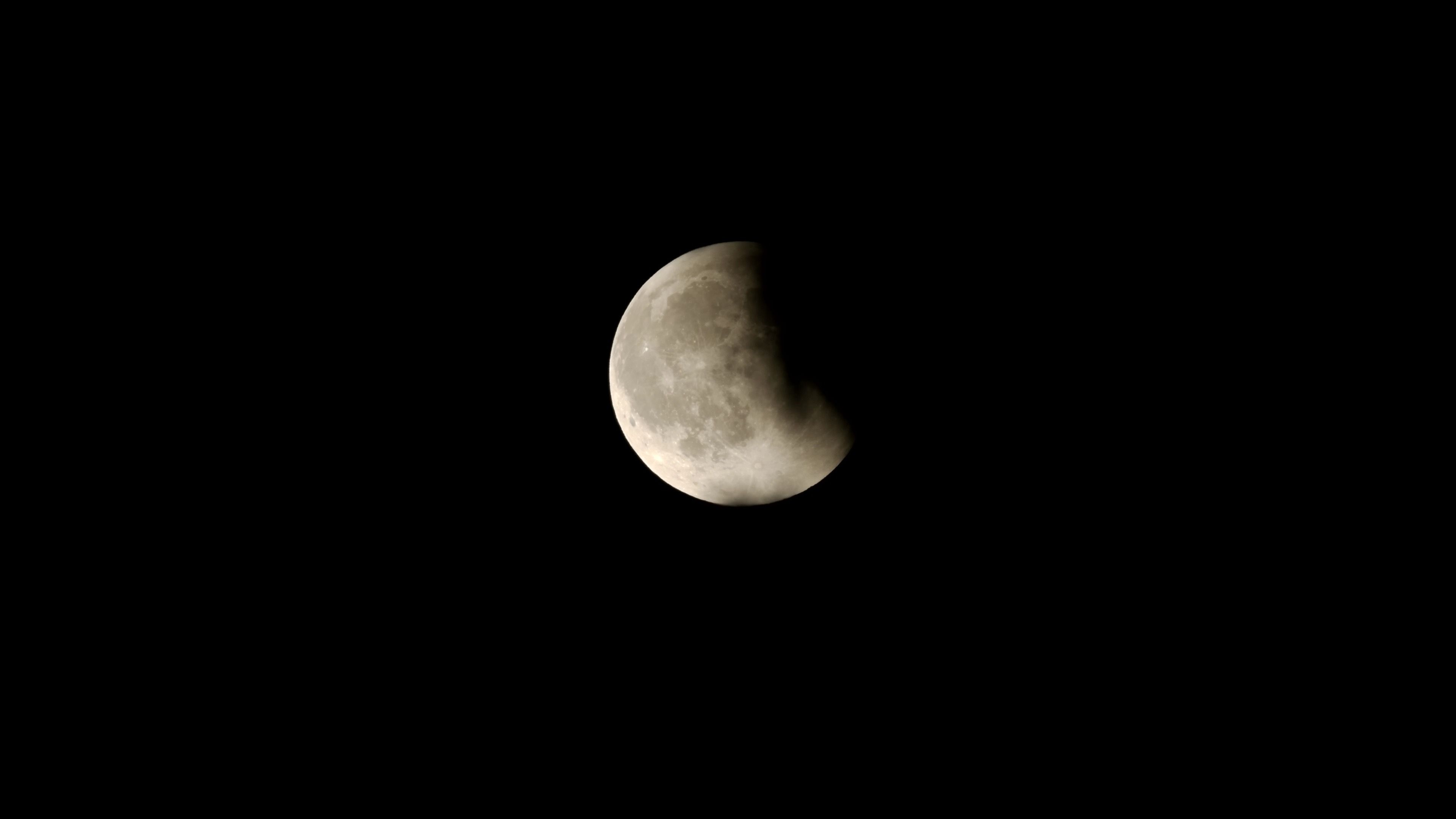 Partial Lunar Eclipse Draws Skywatchers Across the U.S.