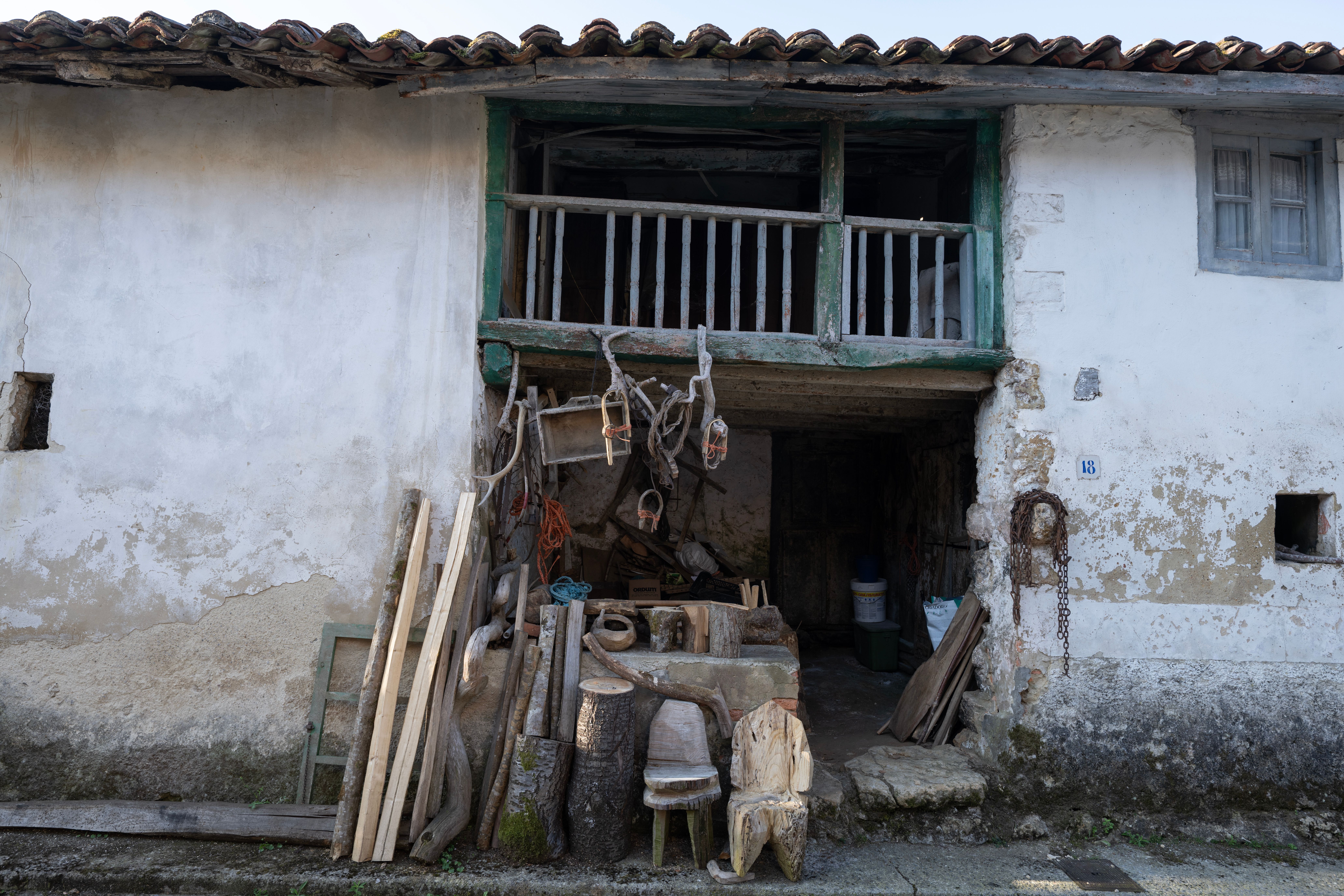 Restauración de mueble antiguo