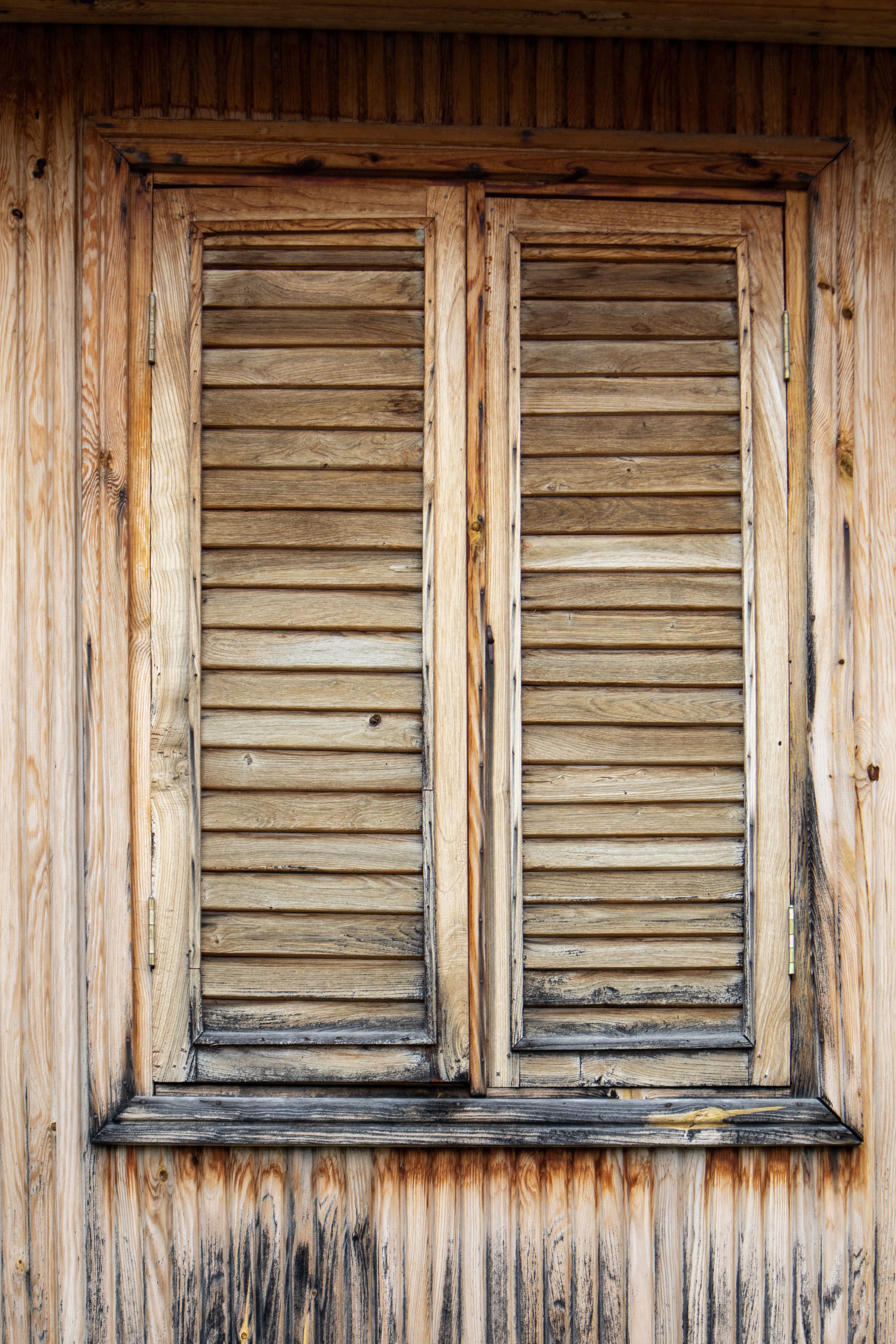 Vintage wooden window with shutters in rustic style in Rize, Türkiye.