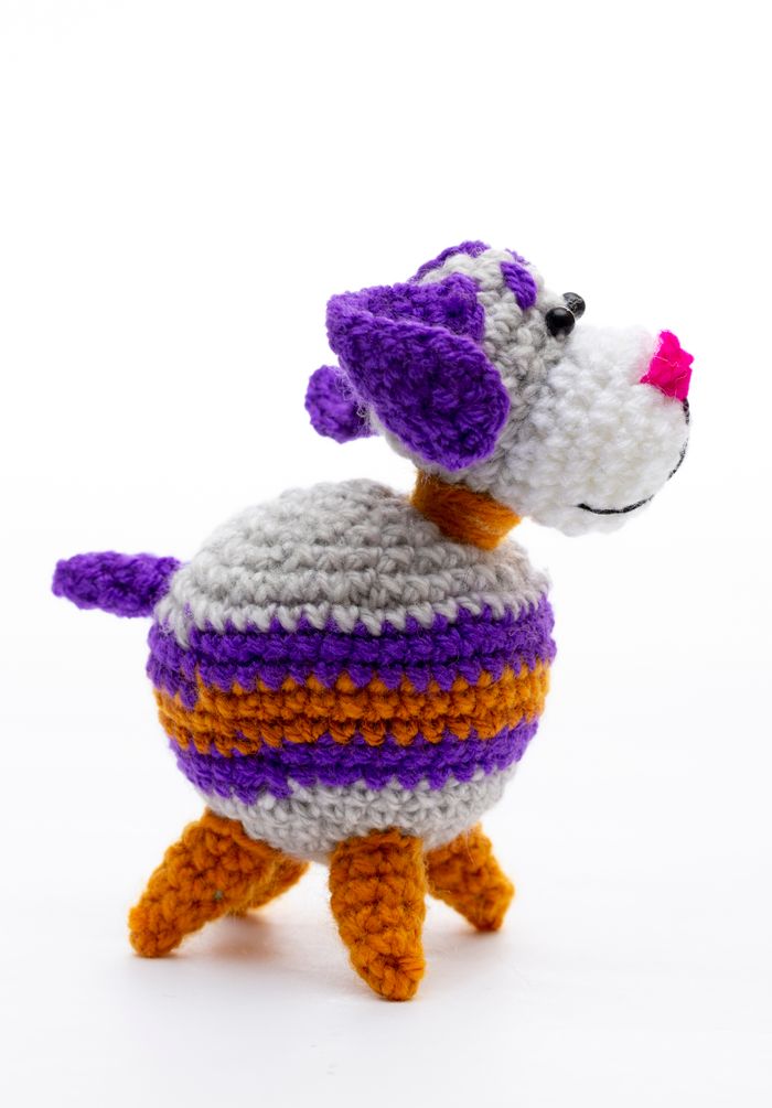 Rumblewood Hand-Knit Squeak Pup dog toy — photo by Valentin Ivantsov on Pexels