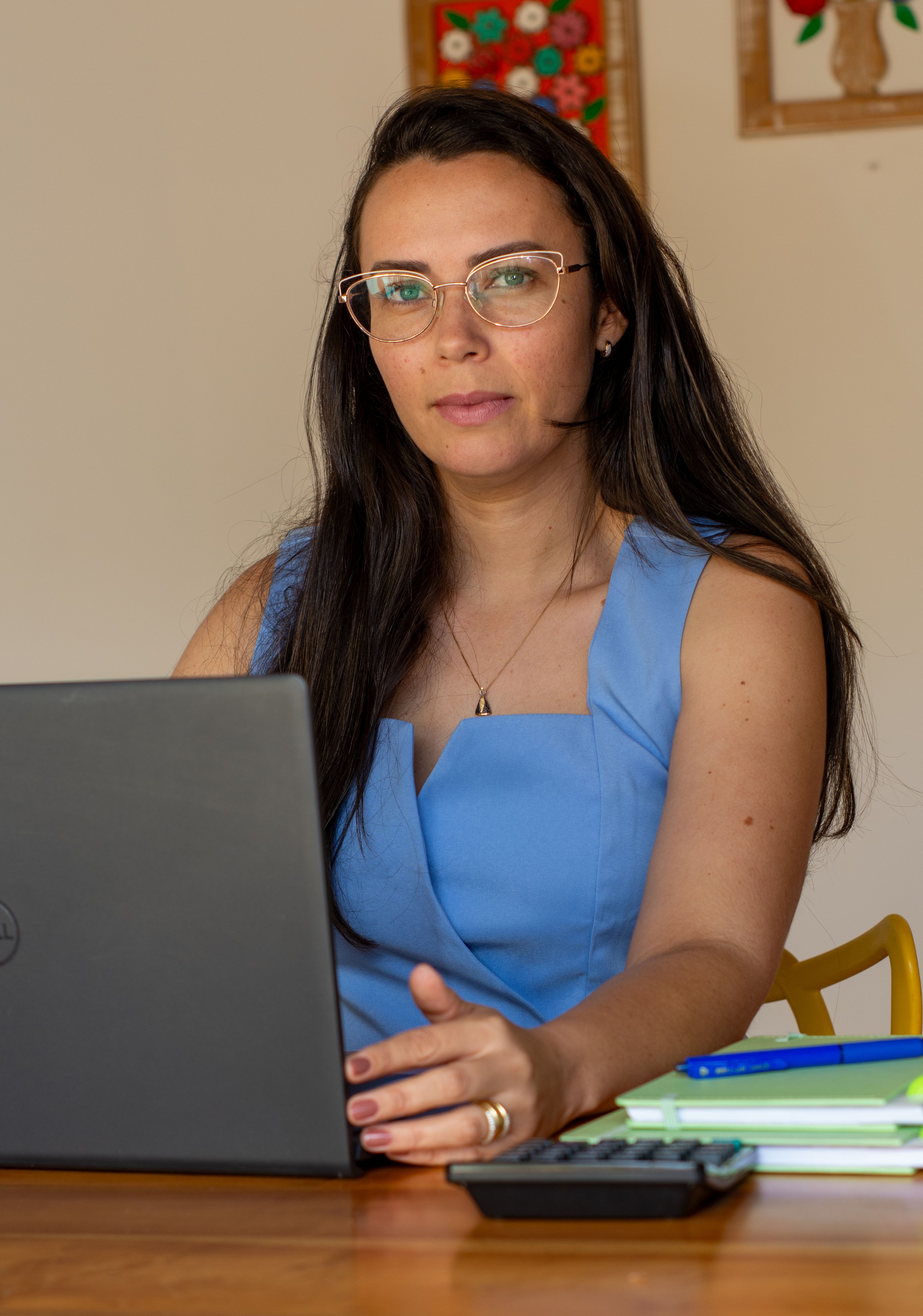 Profissional trabalhando em Tiros, Minas Gerais