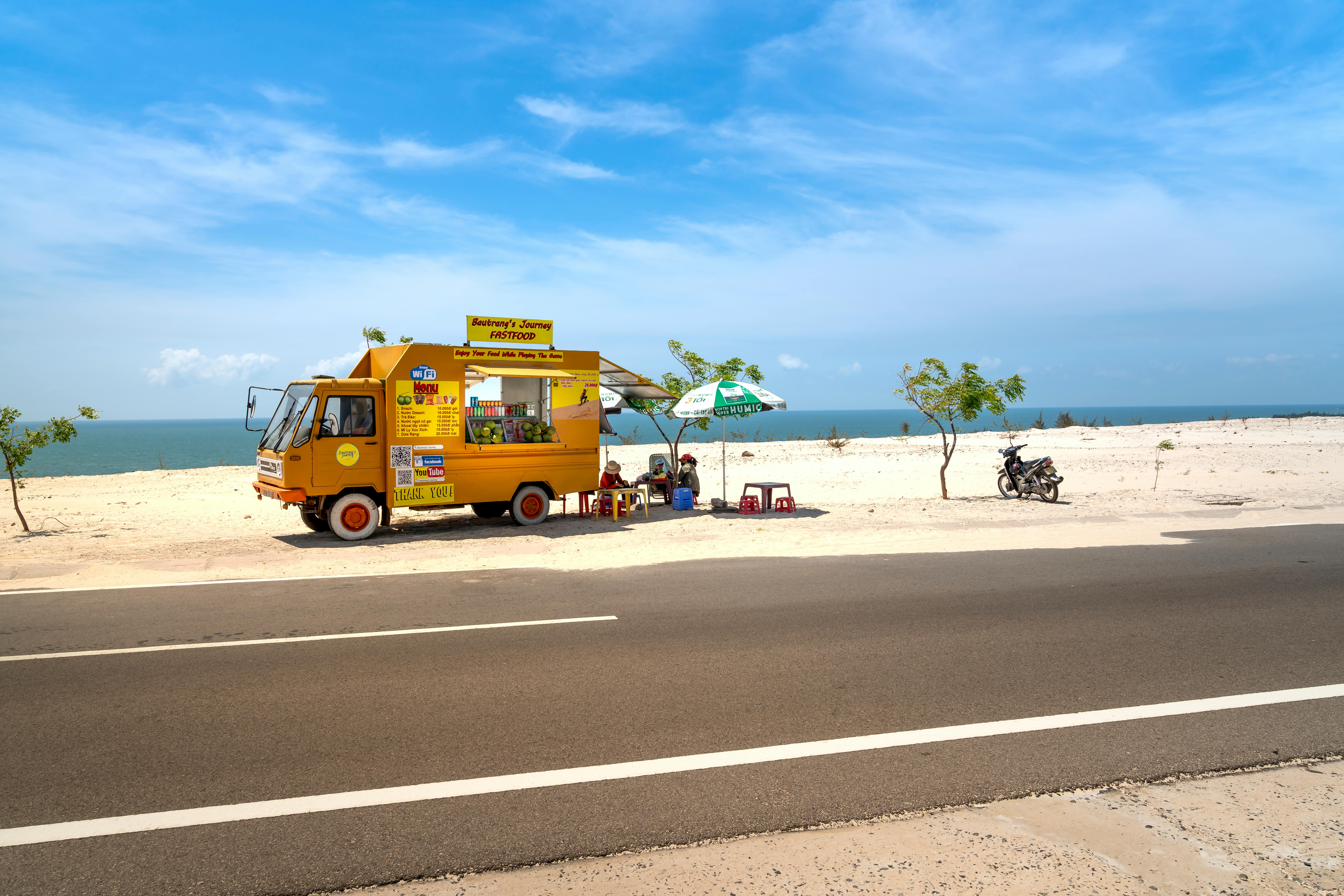 Navigating the Culinary Highways: A Foodie's Guide to Road Trips in India and Sri Lanka