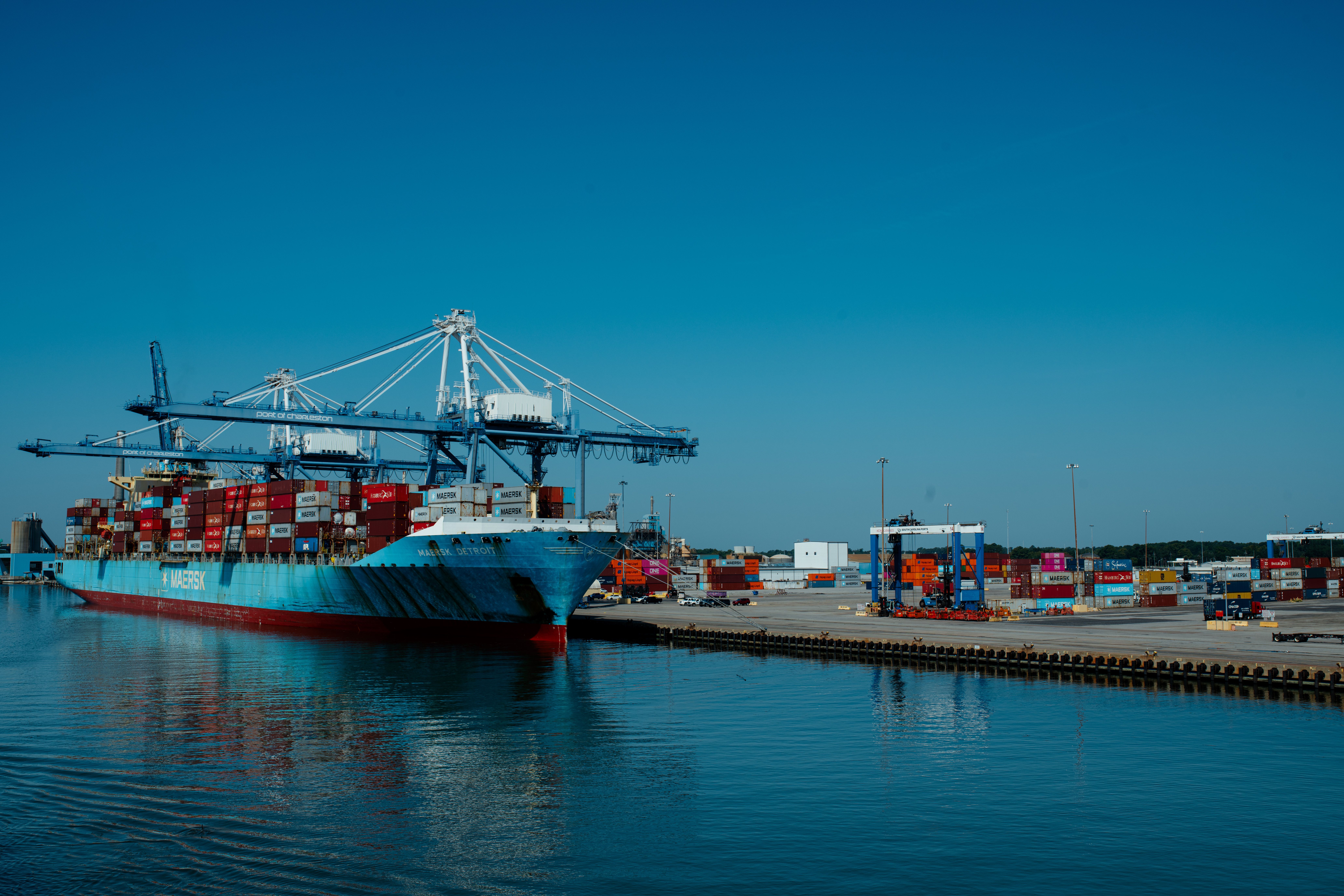 UNFI boosts supply chain performance with lean management — Photo by Oleksiy Yeshtokyn,🌻🇺🇦🌻 on Pexels