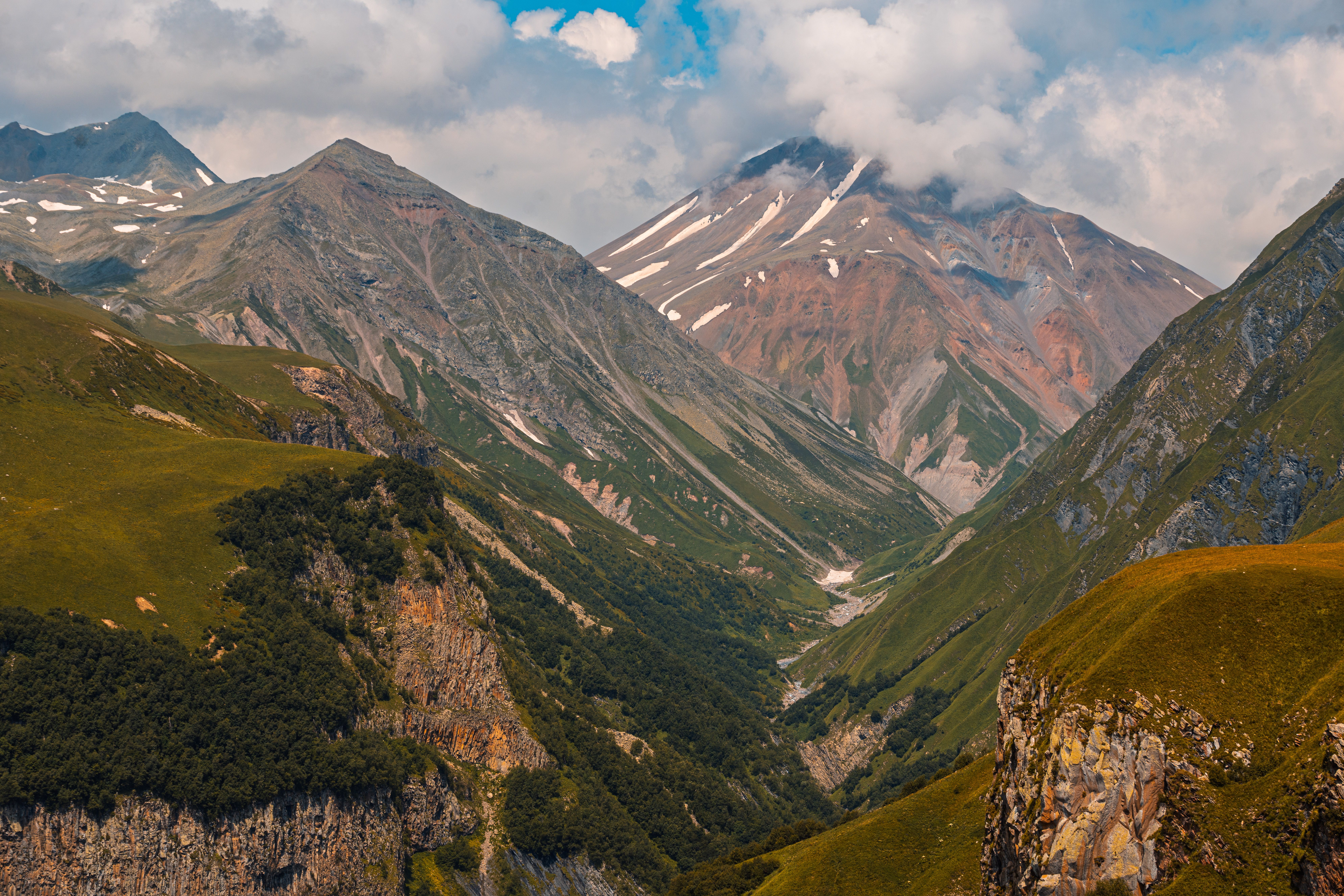 Scenic View of a Mountain · Free Stock Photo