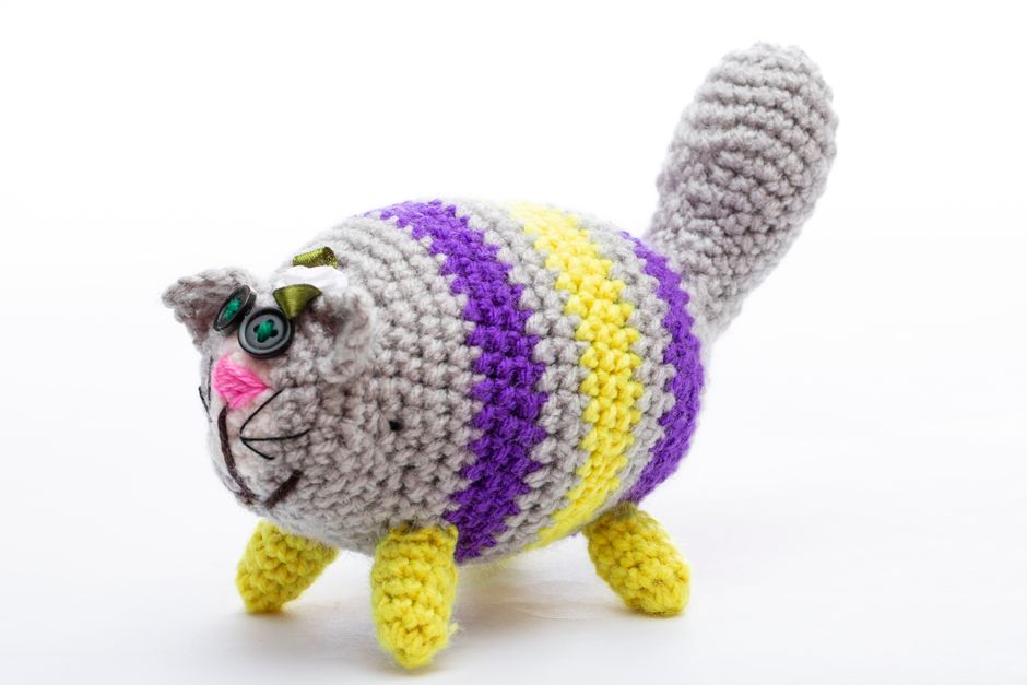 knitting bed