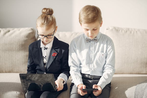 Kalbeliya community dancers Rajasthan traditional performance