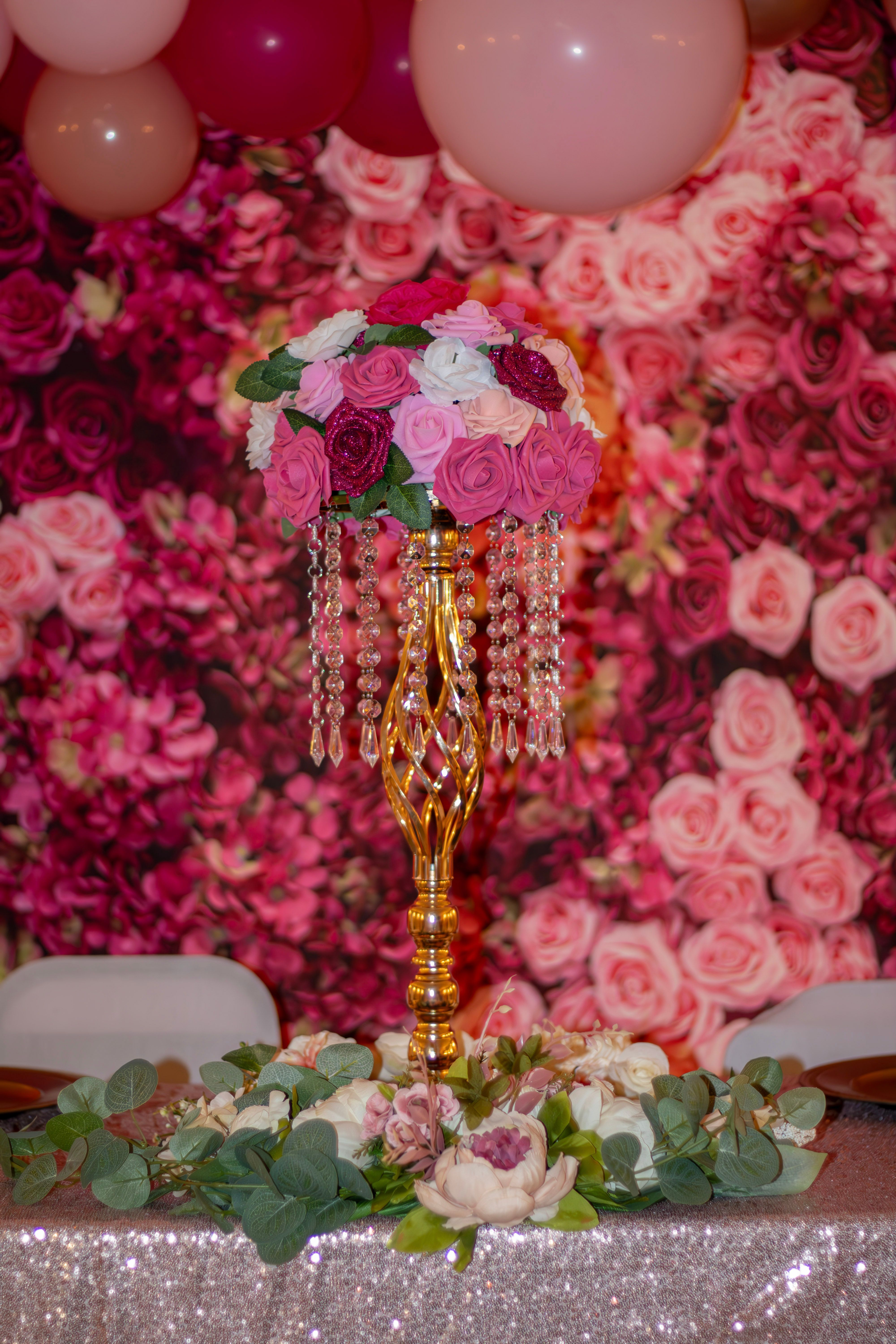 Floral centrepiece with roses and crystal accents