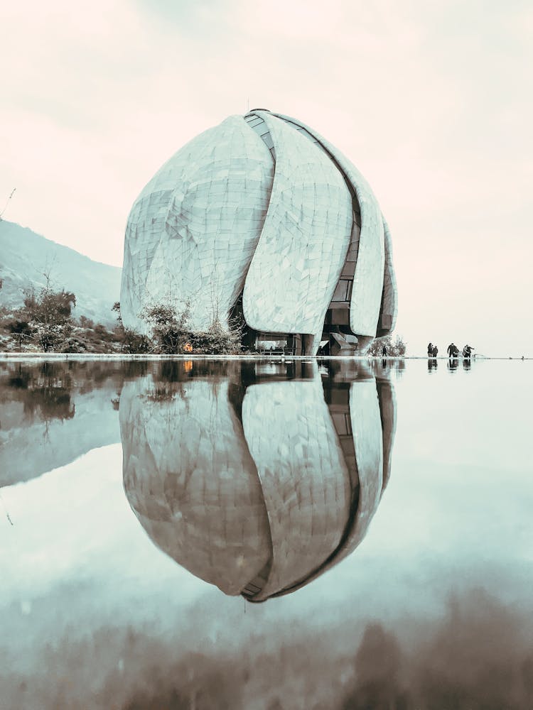 Futuristic Exterior Design Of Bahai Temple In Santiago