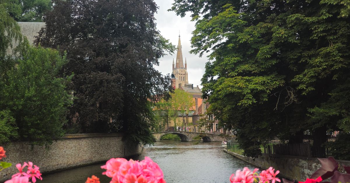 Ciudades con una concentración notable de patrimonio y actividades culturales Ciudades con una concentración notable de patrimonio y actividades culturales