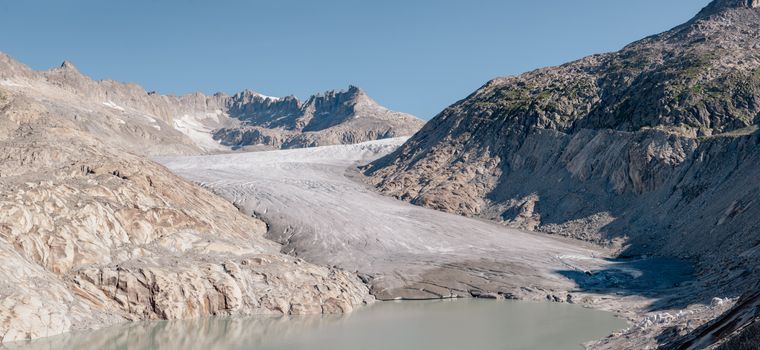 Himmel & Blau in der Natur – Strahlendes Landschaftsfoto