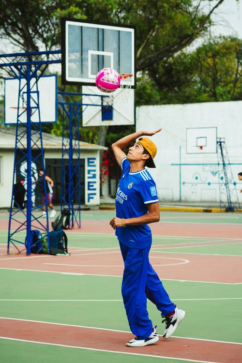 Free A young volleyball player in action on an outdoor court in Ciudad de México, Mexico. Stock Photo