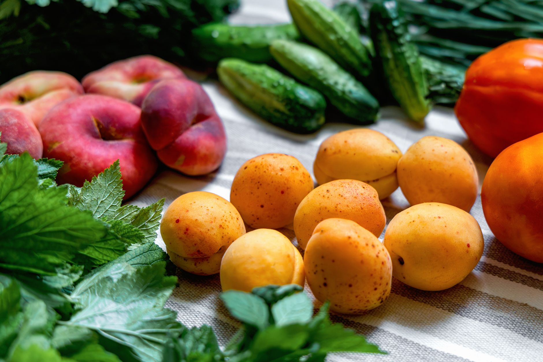 Xu hướng Ăn uống Healthy, Eat Clean, Giảm Đường: Bí quyết cho gia đình Việt 2026