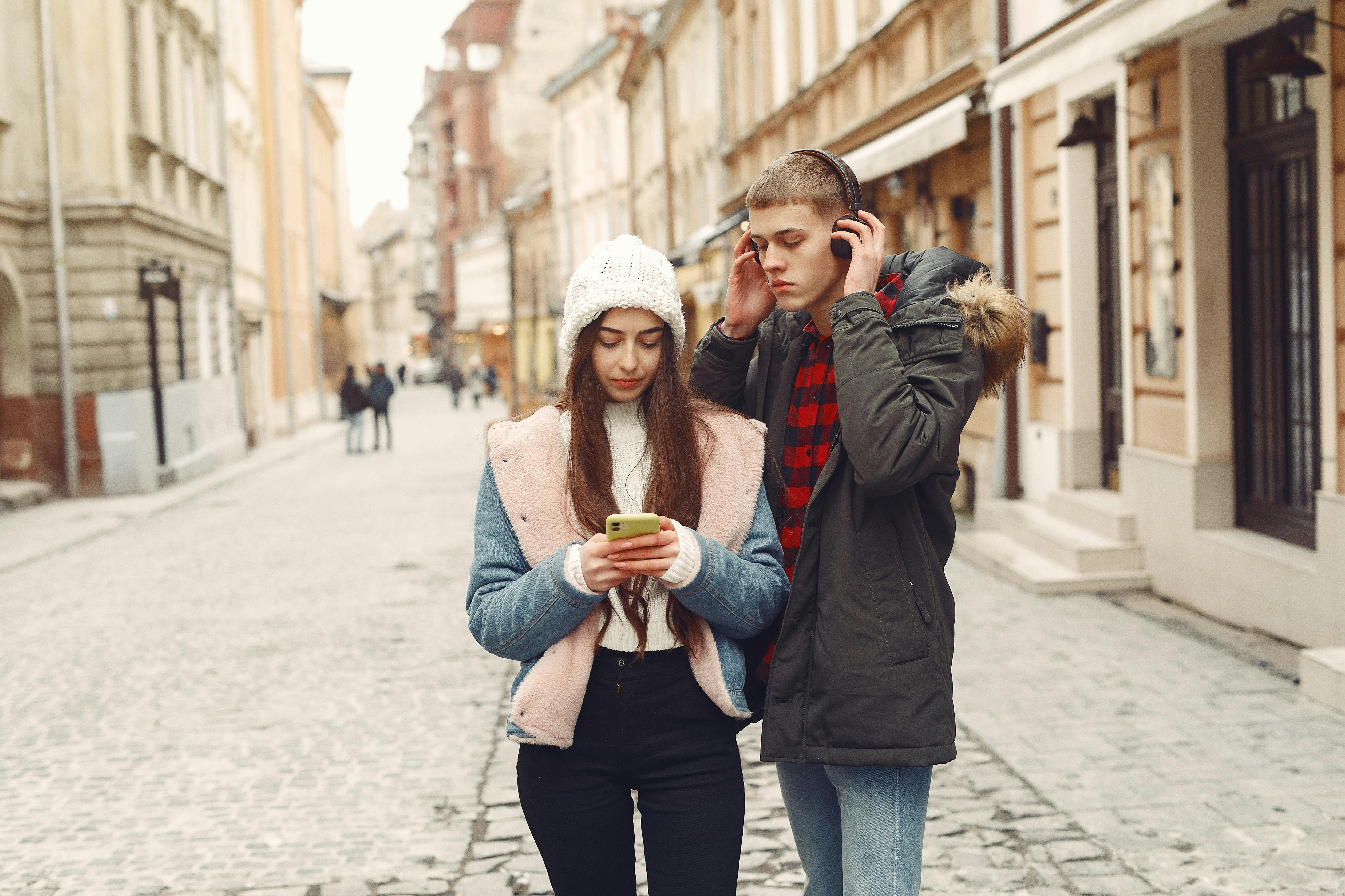 Curved vs Straight Syringe Tips for ICI