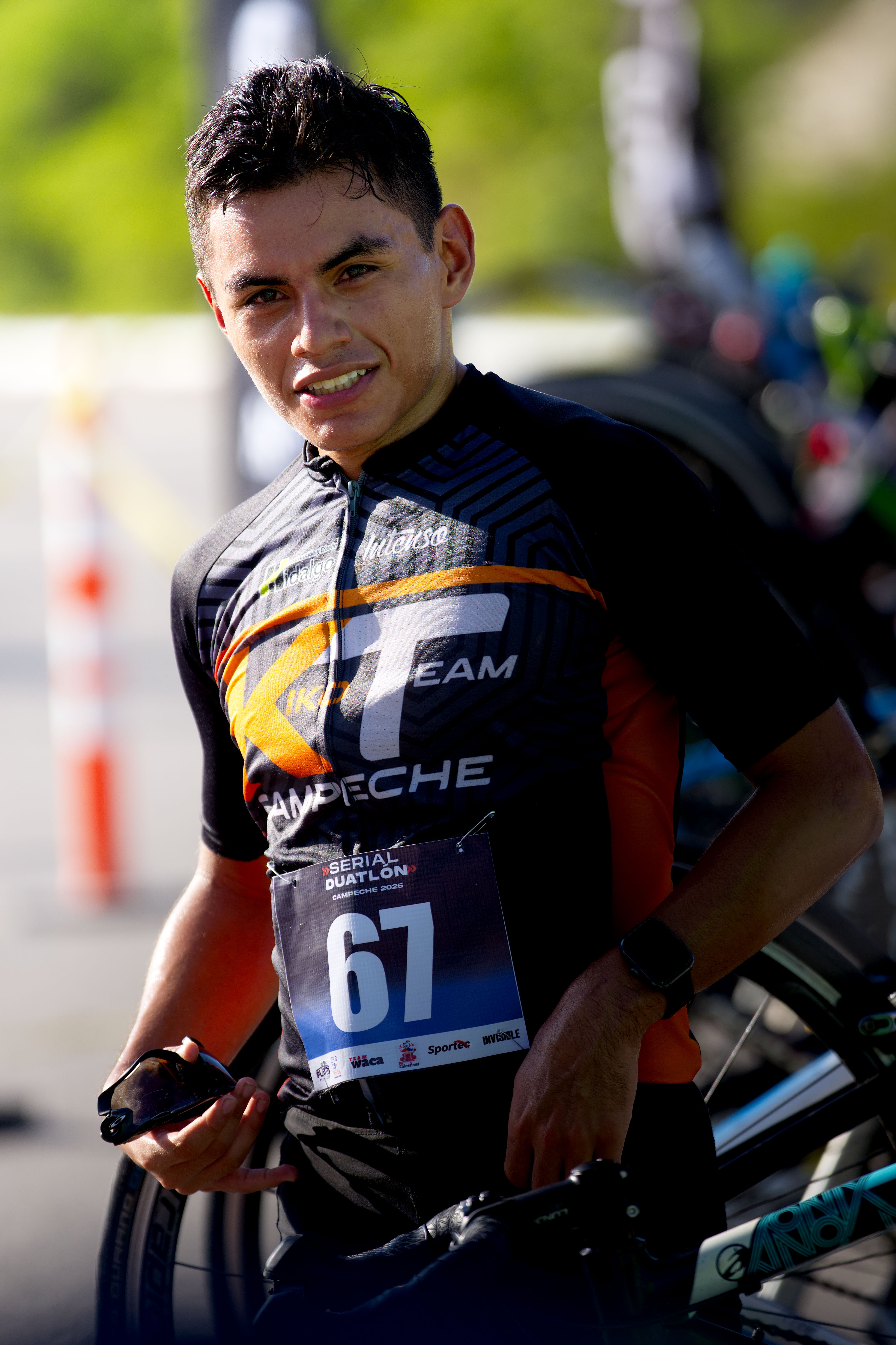 Male athlete participating in a duathlon event in San Francisco de Campeche, Mexico.