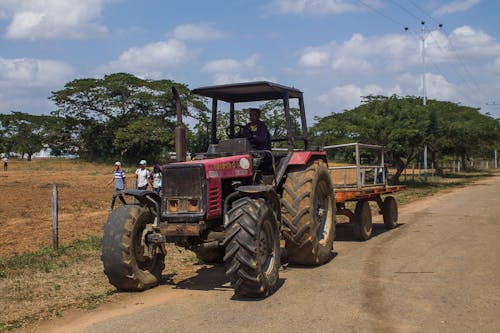 Fotos de stock gratuitas de granja, maquina agrícola, tractor