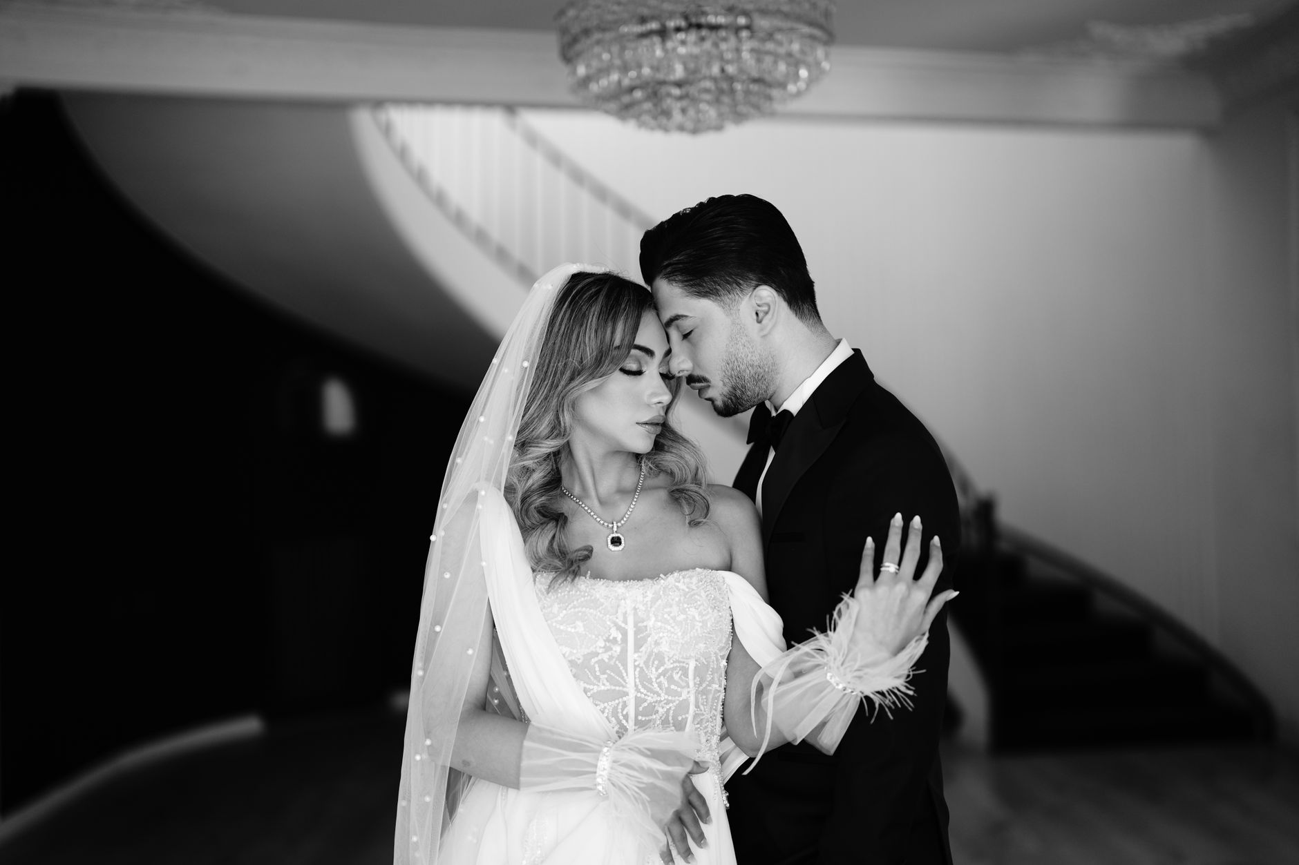 Timeless Romance: Why Fine Art Film Photography is the New Luxury for Weddings
