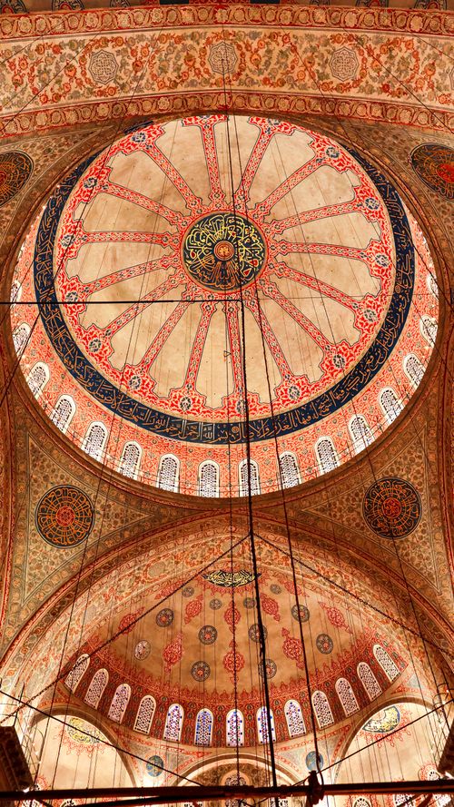 Free Captivating view of the ornate dome in a historic mosque, showcasing Islamic art. Stock Photo
