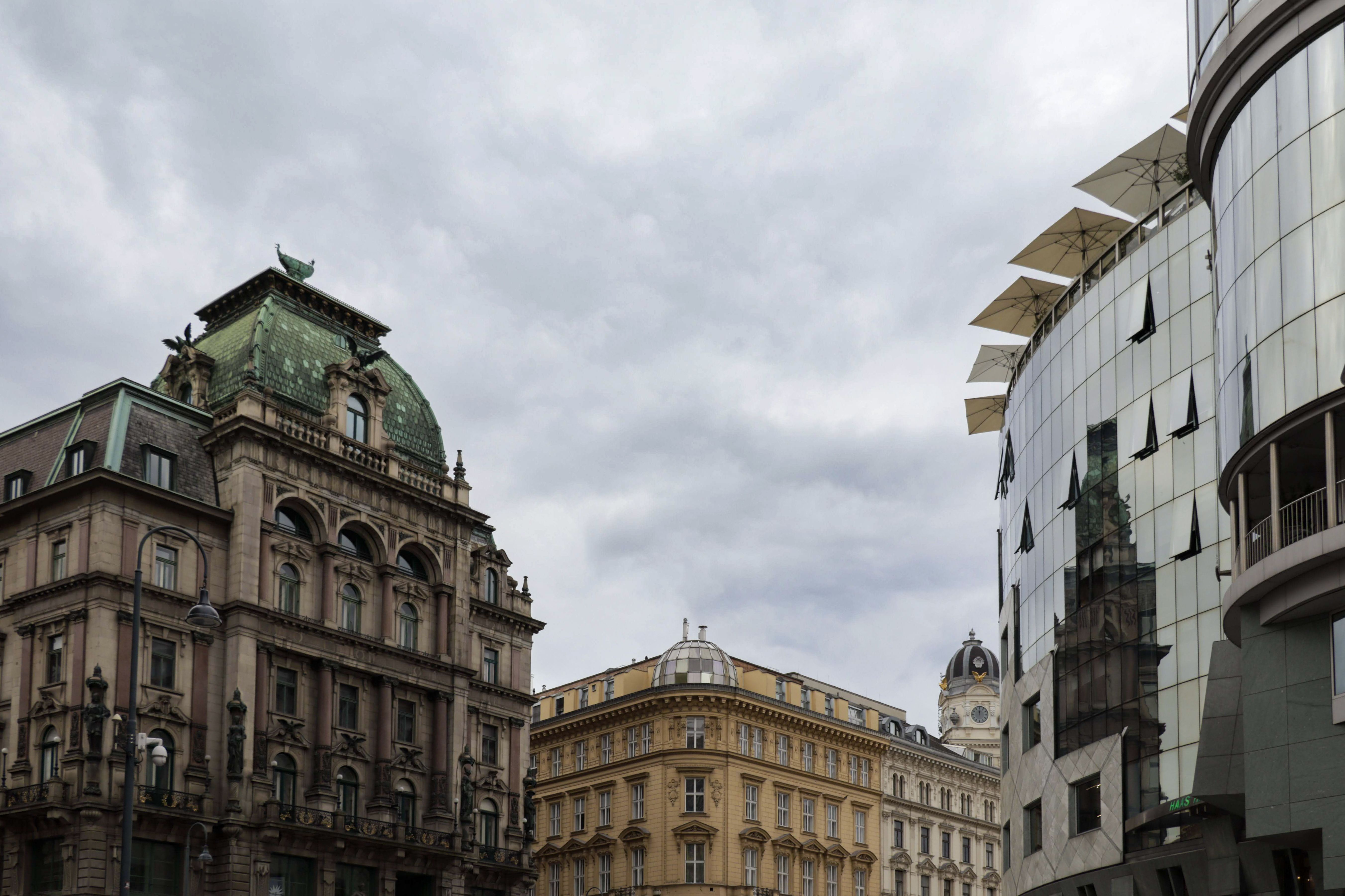 Shoulder Season in Prague and Vienna: Which Central European Capital Has the Better Weather Window in Late September