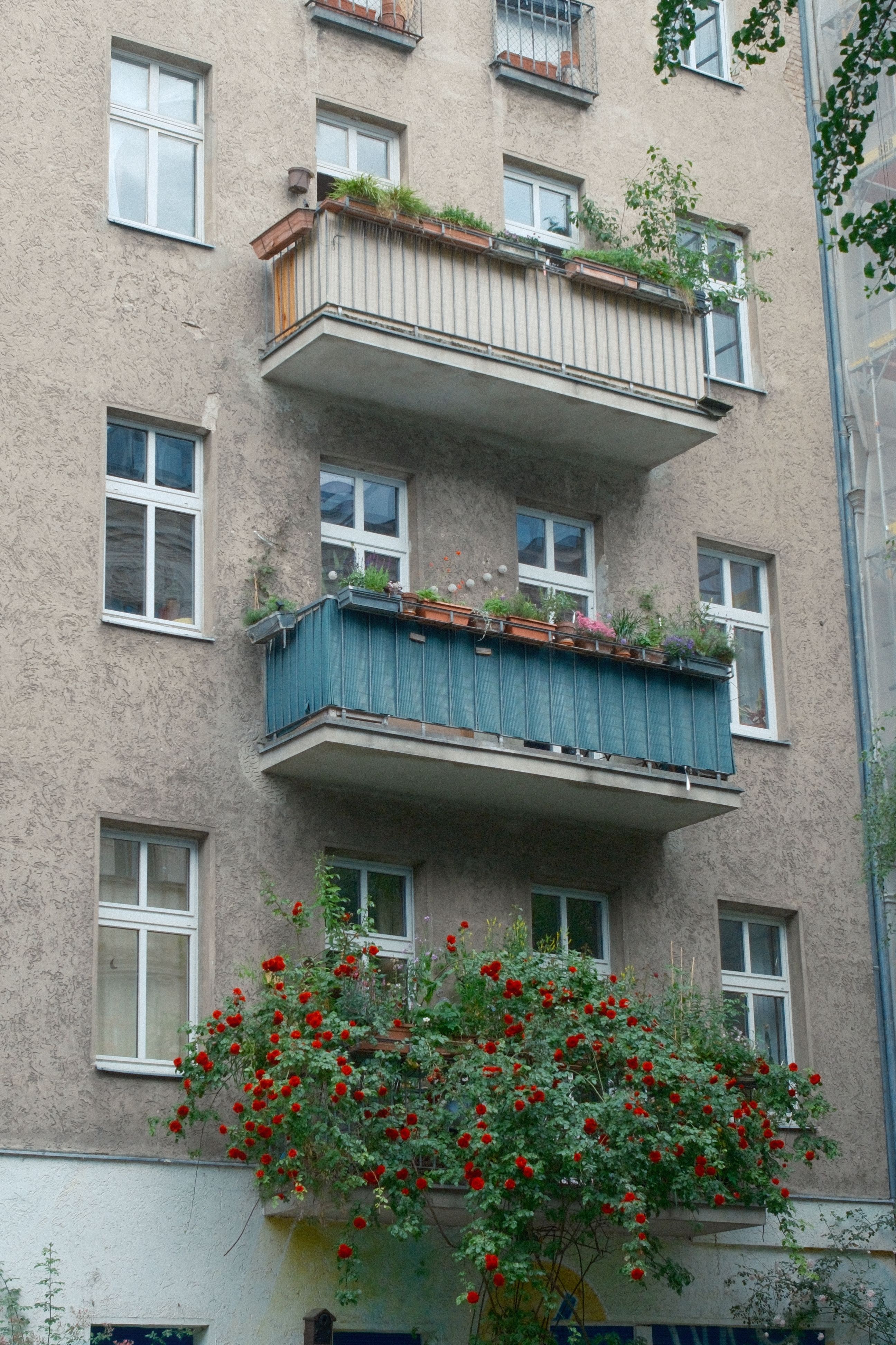 Aménager un balcon en jardin urbain : astuces 2026 - illustration