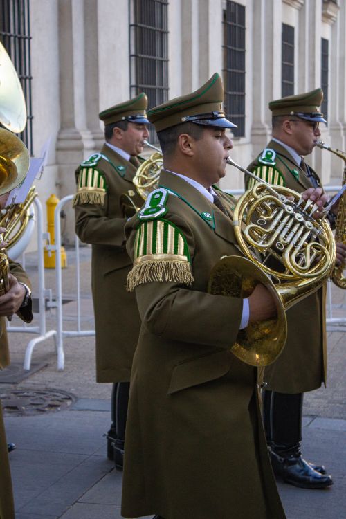 Free Military band performing at the historic La Moneda Palace, Santiago. Stock Photo