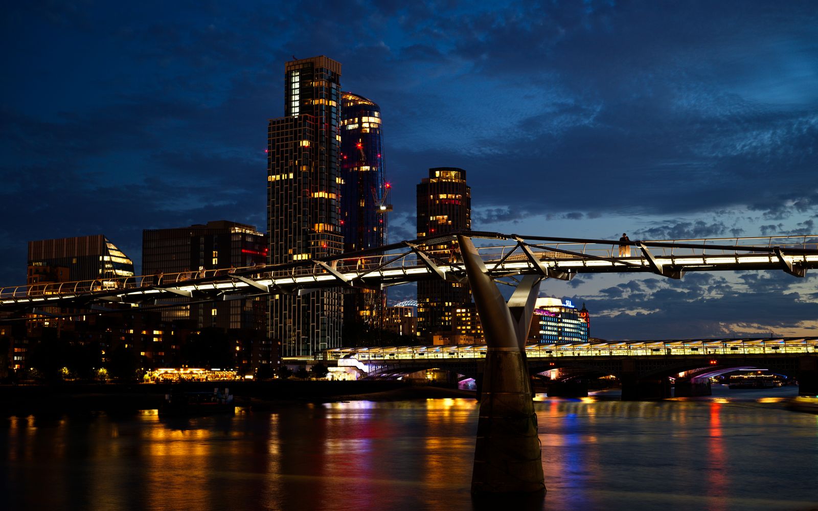 Chauffeur service in Fulham, London