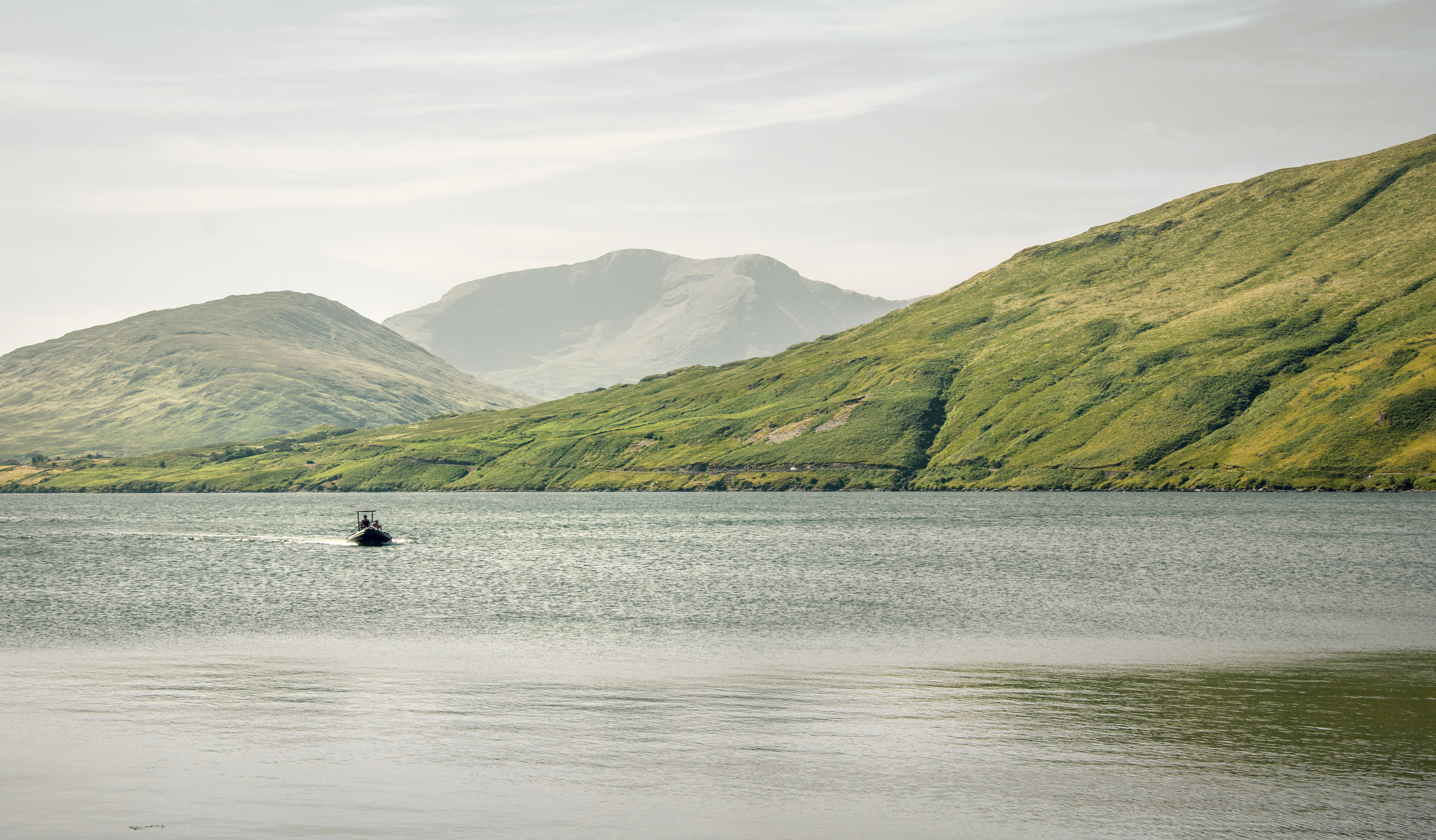 I plan cheap holidays for a living — here's how to visit Ireland on a budget — Photo by Daniel  Wells on Pexels