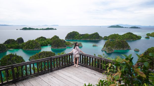 Manta Sandy cleaning station — Raja Ampat