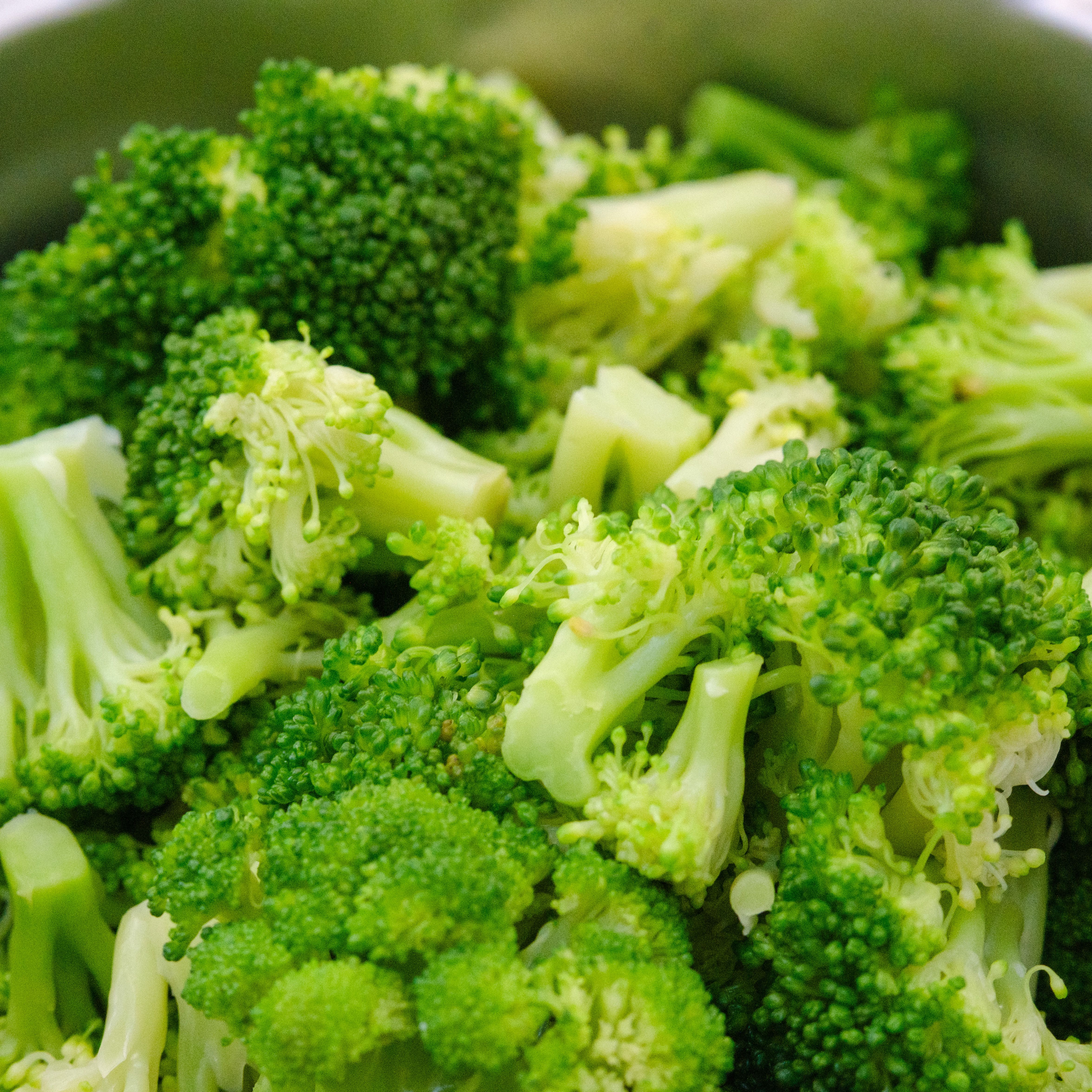 Broccolini florets — photo by umberto dez on Pexels