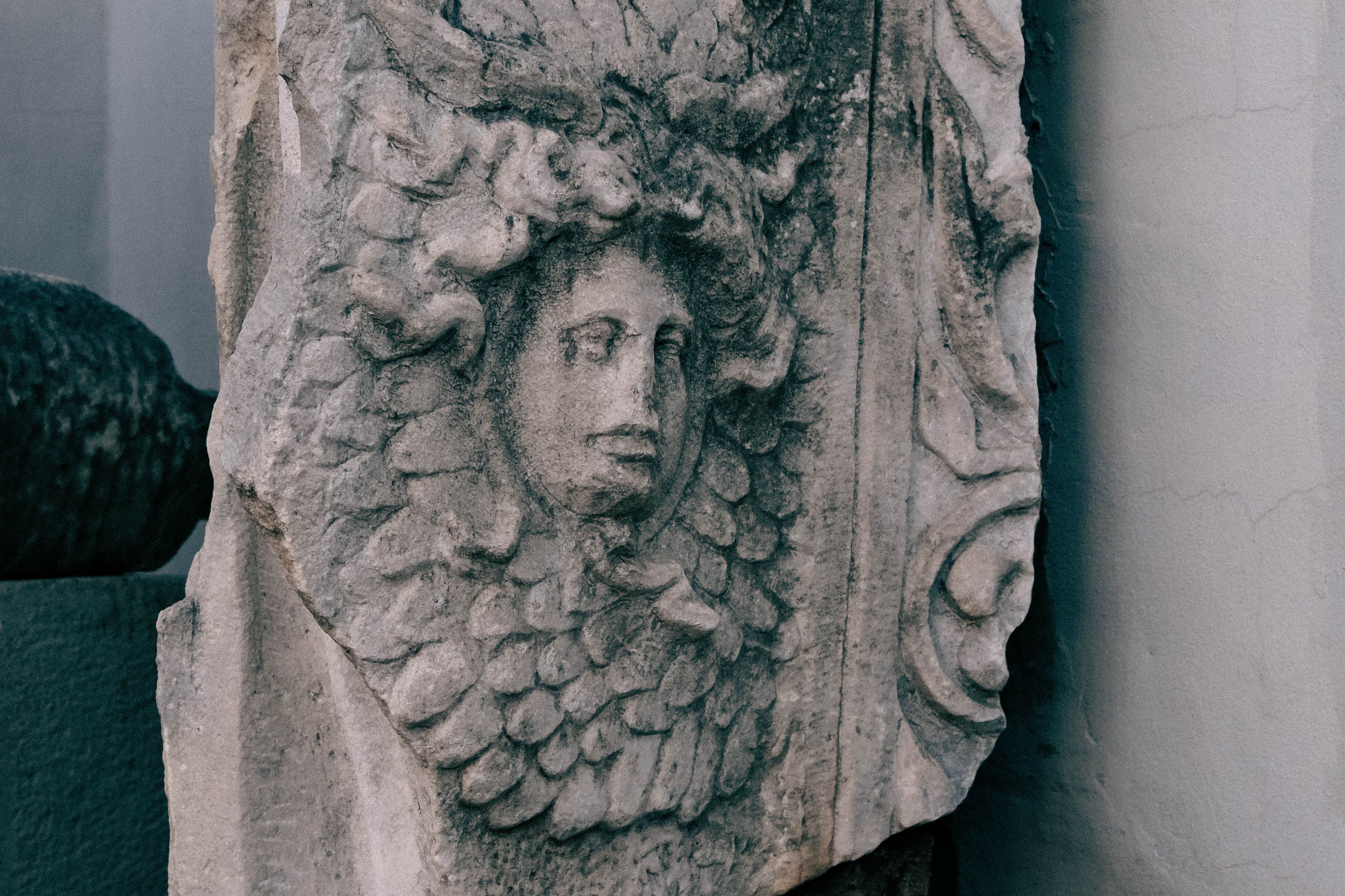 Common mythological themes repeated in cultures with no contact