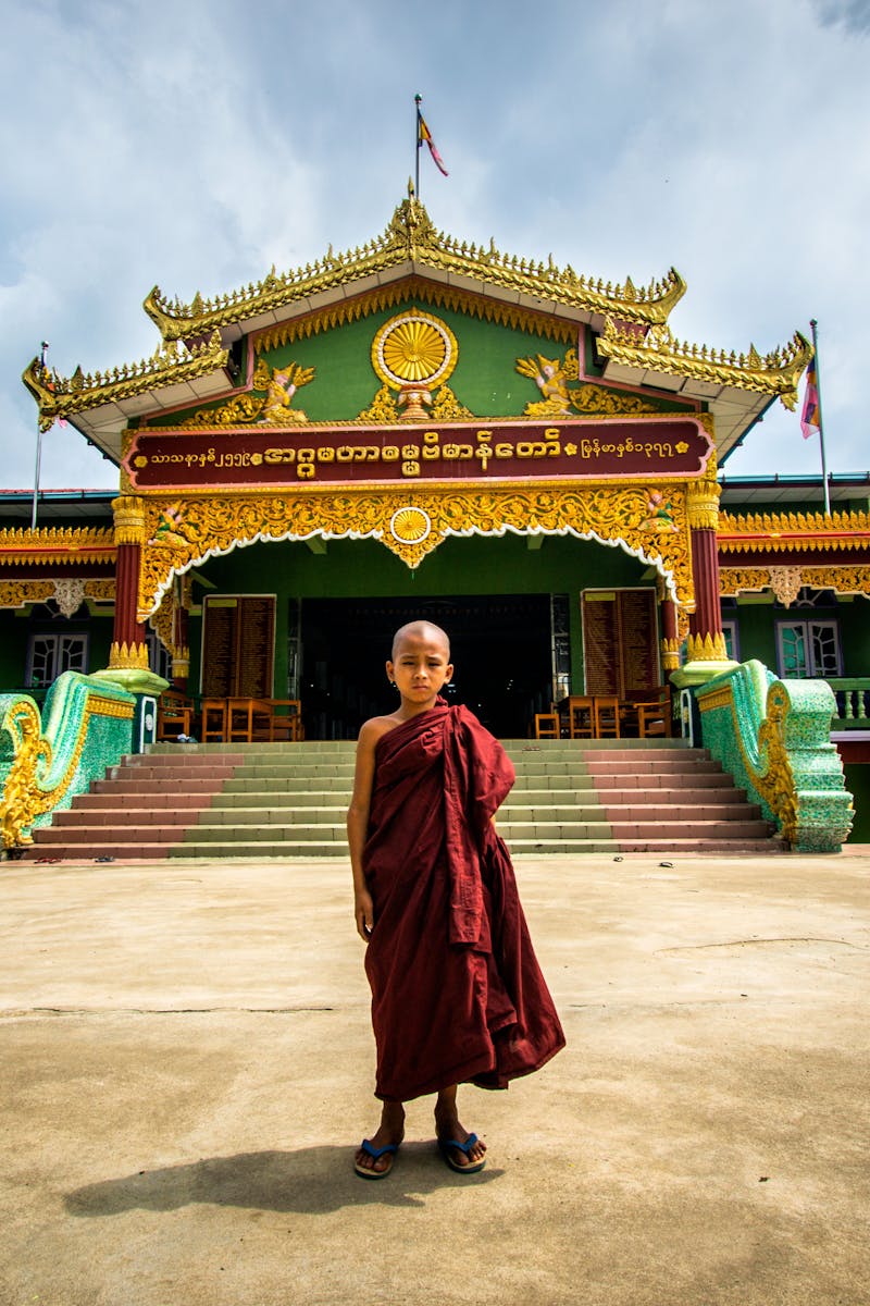 Essential Themes Of Buddhist Lectures Sayadaw U Thittilla