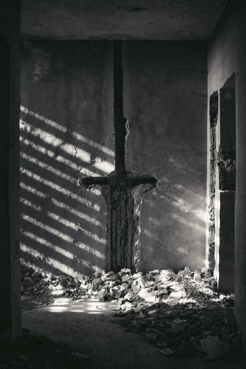 Free Monochromatic photo of light forming a cross in an abandoned building in Jos, Nigeria. Stock Photo