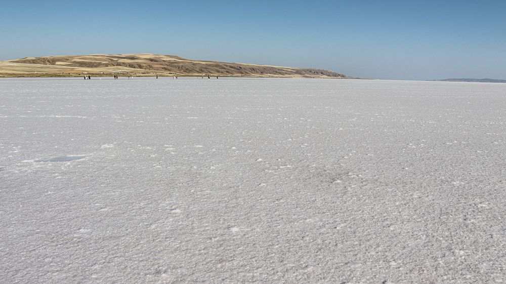 Vista de las salinas de Tuz Gölü, el lago salado de Anatolia central