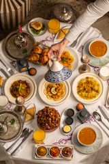 Table de ftour marocaine vue du dessus