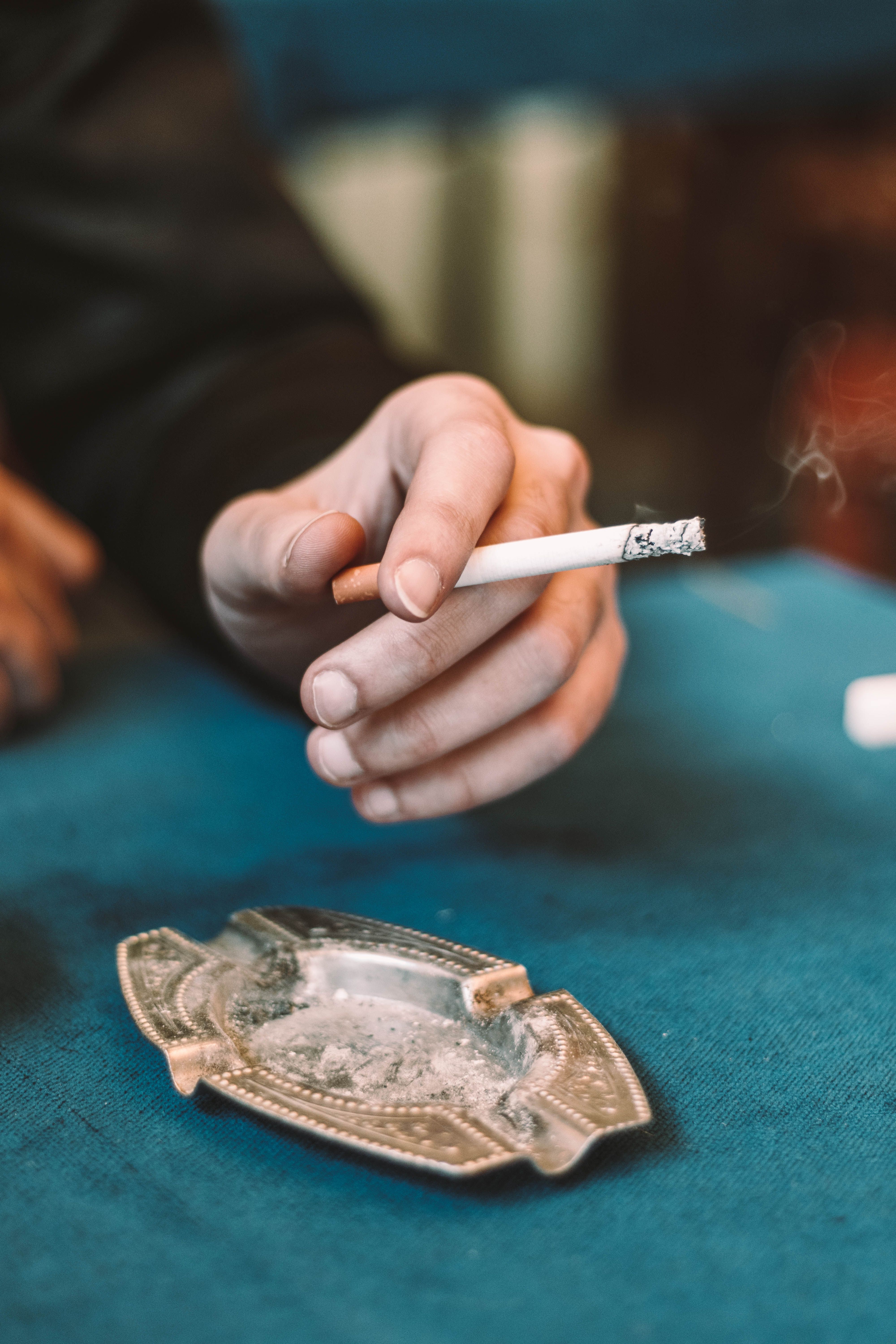 How to Train Staff to Check IDs for Nicotine Product Purchases