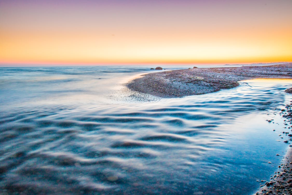 Безкоштовне стокове фото на тему «барвистий, берег моря, вечірнє небо»